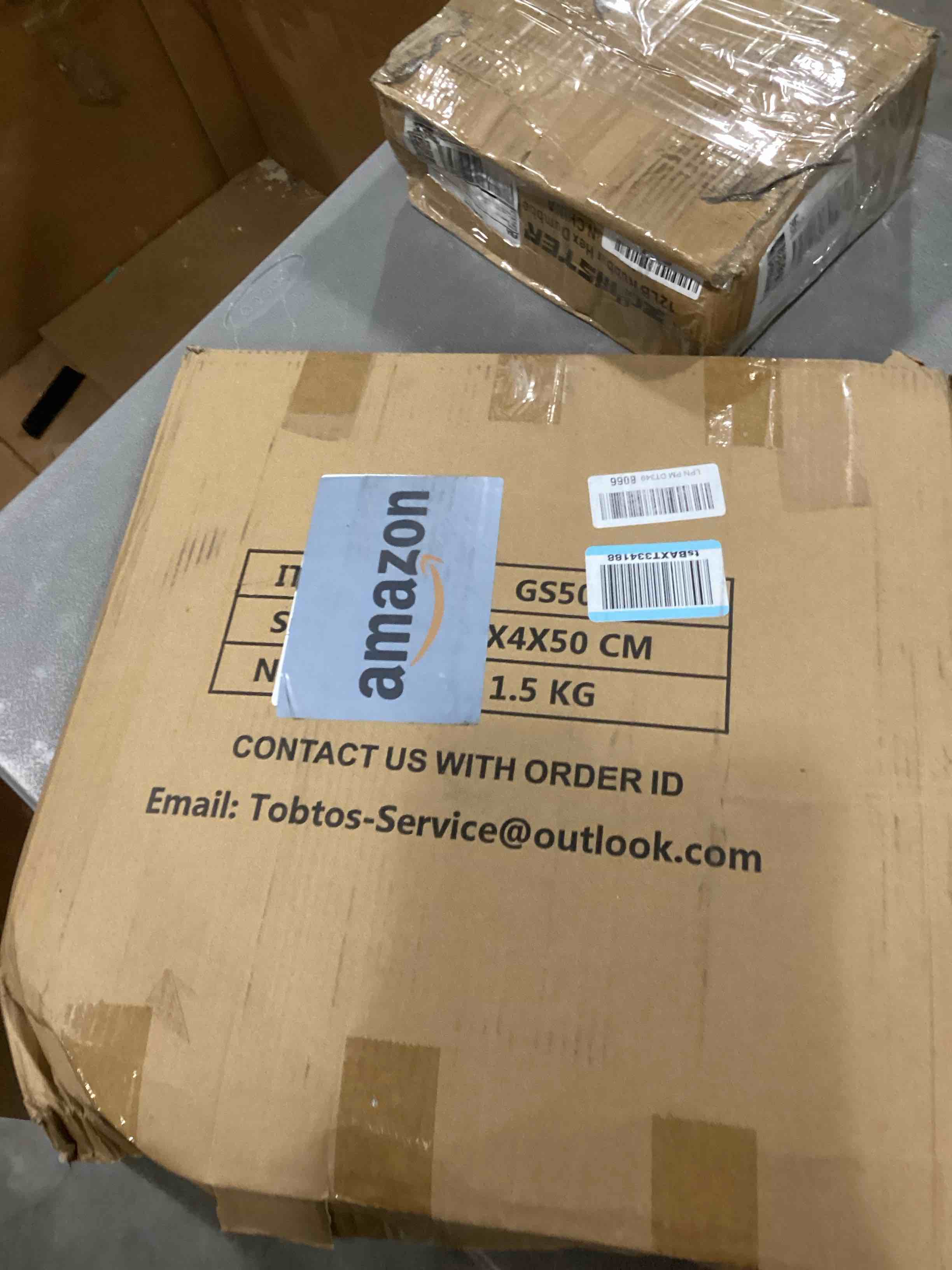 https://s3.amazonaws.com/lotting-images-prod/bidfta/PNK2557926_1746102520738.jpeg