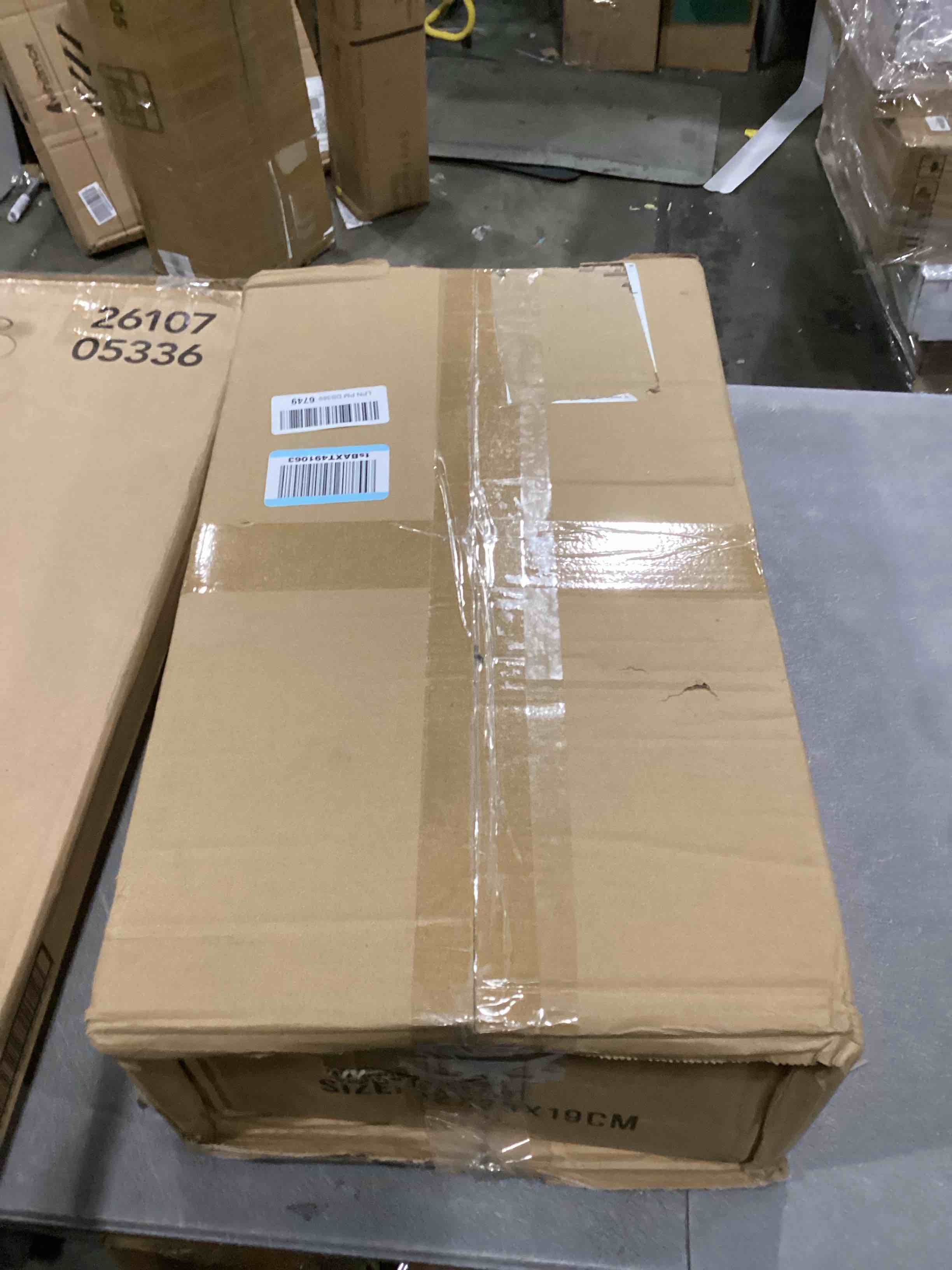 https://s3.amazonaws.com/lotting-images-prod/bidfta/PNK2558197_1746208318816.jpeg