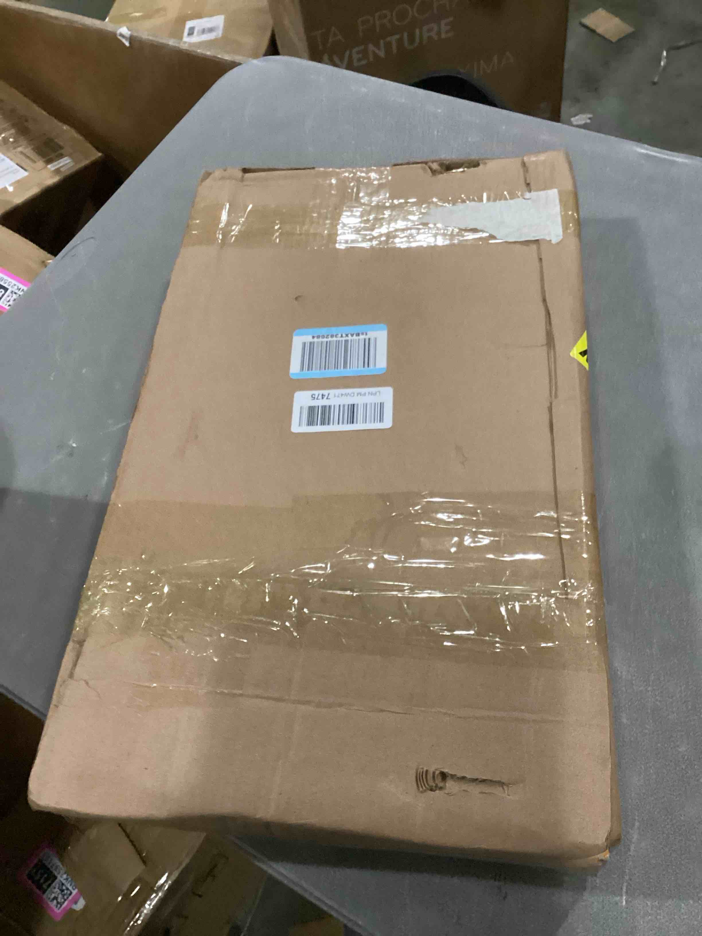 https://s3.amazonaws.com/lotting-images-prod/bidfta/PNK2558517_1746538852577.jpeg