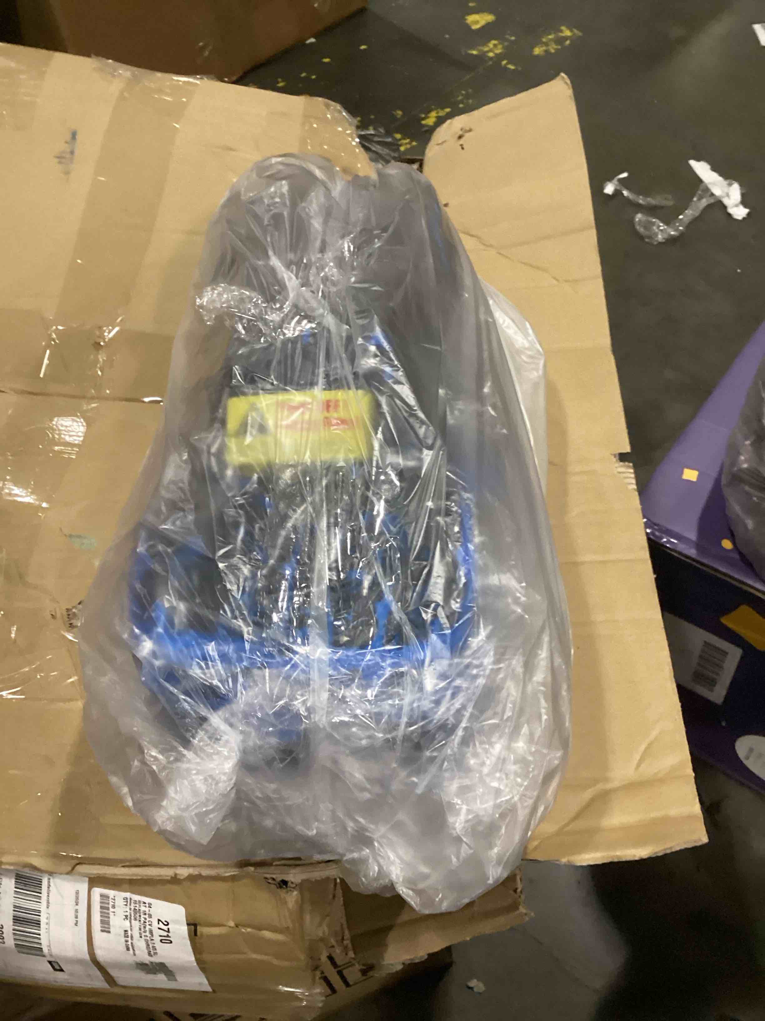 https://s3.amazonaws.com/lotting-images-prod/bidfta/PNK2558849_1746725869803.jpeg