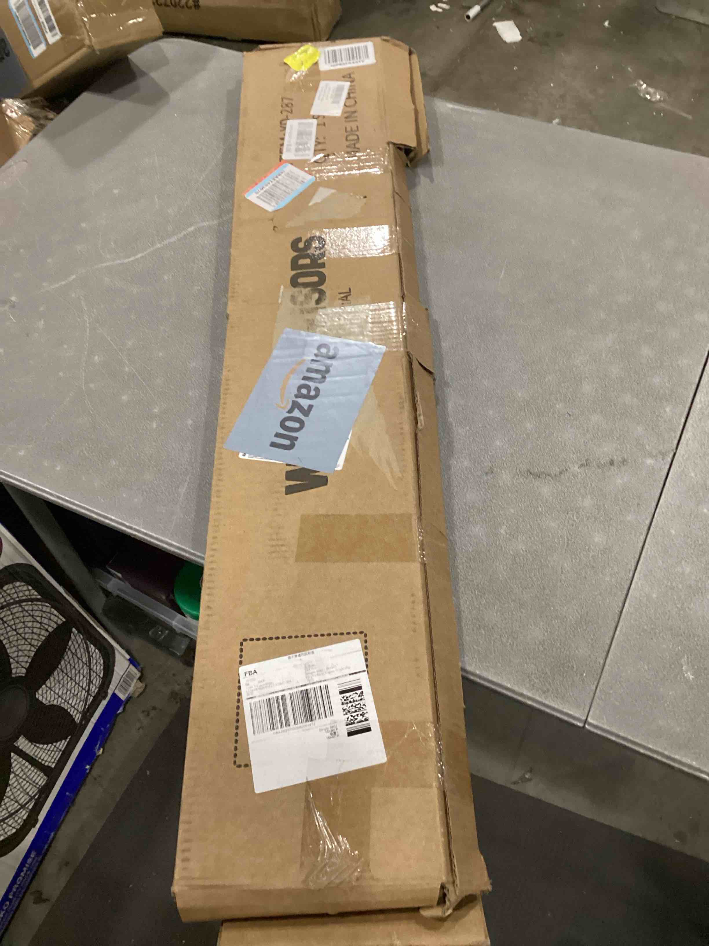 https://s3.amazonaws.com/lotting-images-prod/bidfta/PNK2559942_1747853840214.jpeg