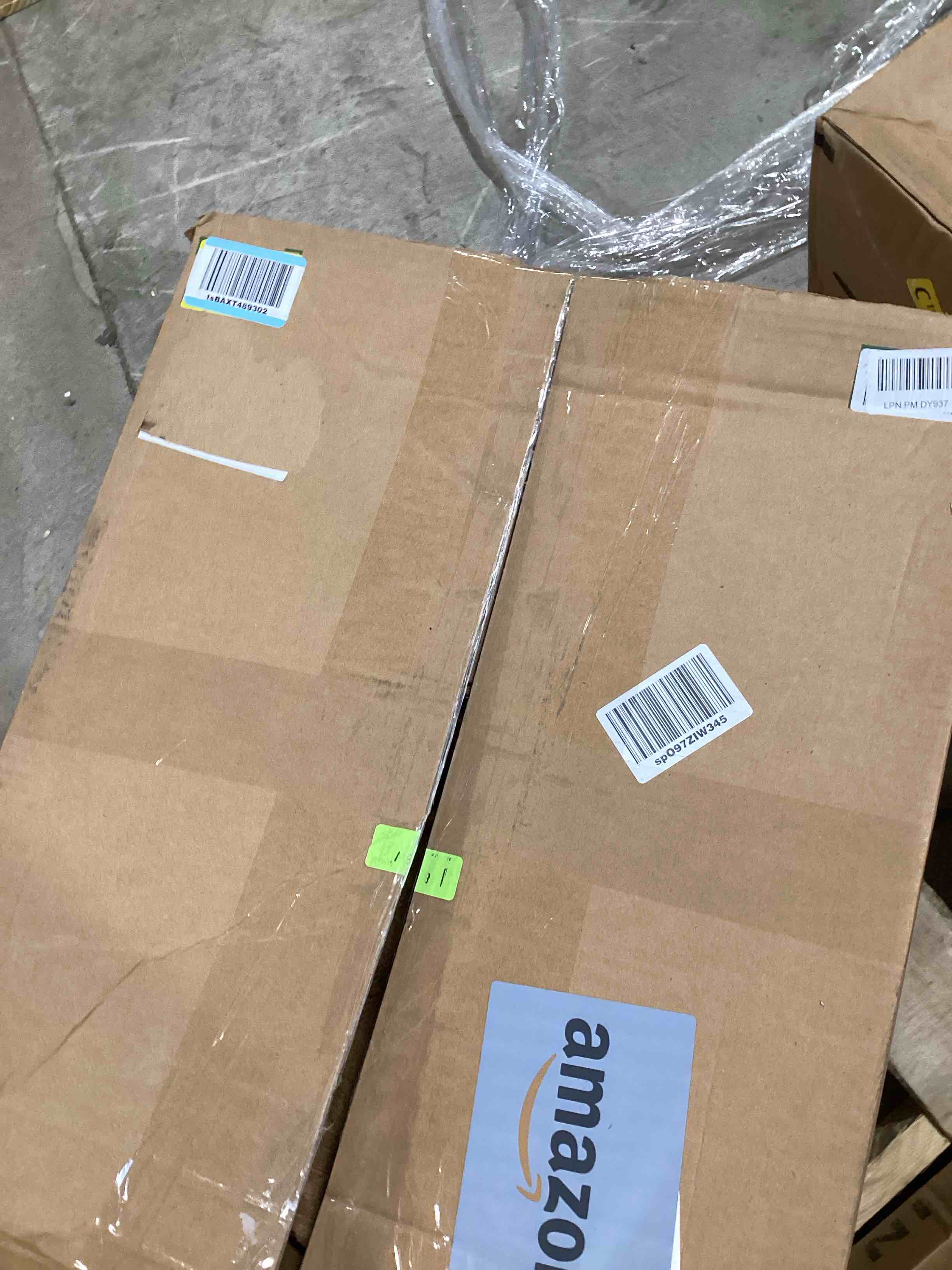https://s3.amazonaws.com/lotting-images-prod/bidfta/PNK2584311_1750853585424.jpeg
