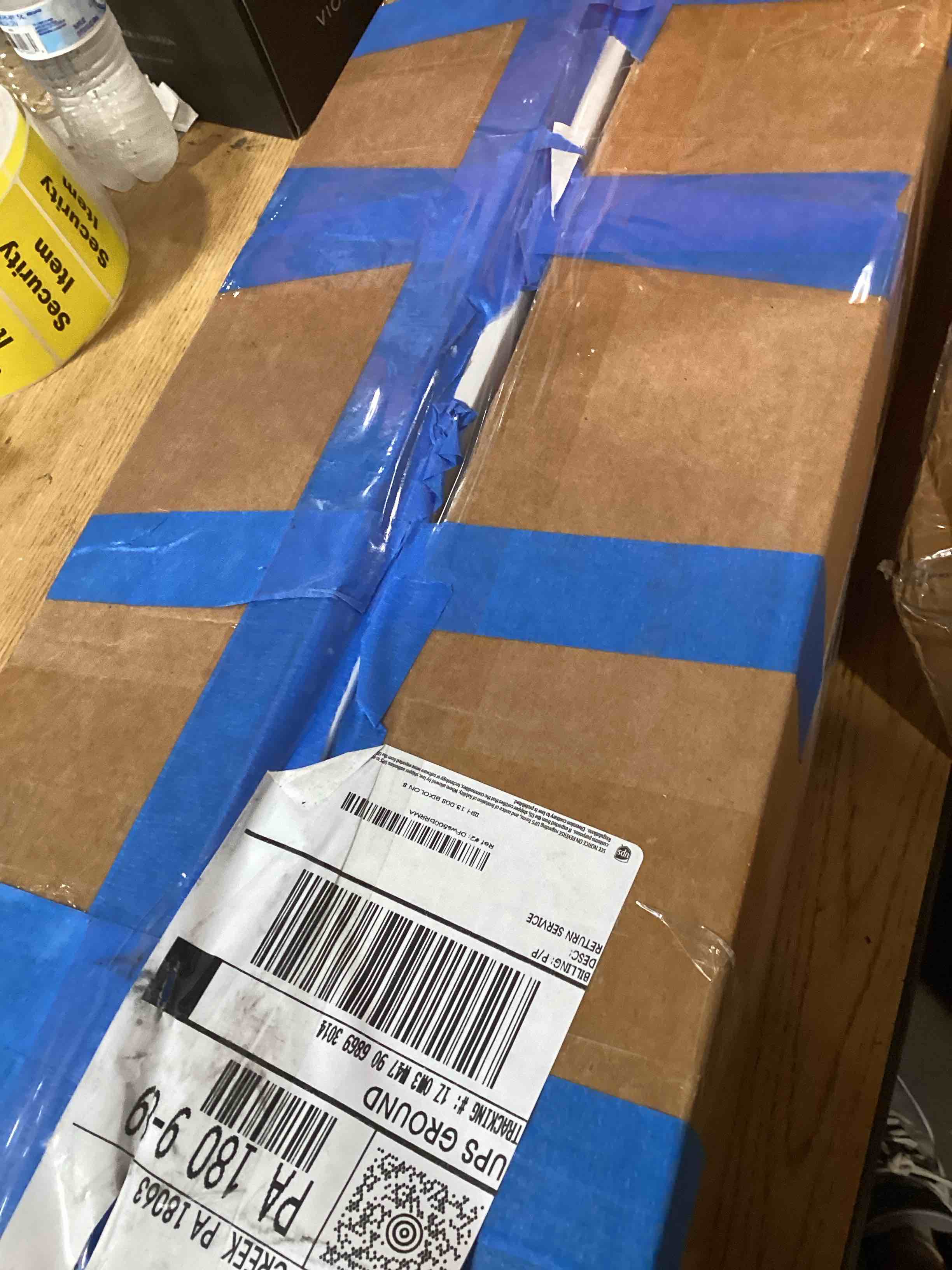 https://s3.amazonaws.com/lotting-images-prod/bidfta/PNK2584474_1750960126416.jpeg