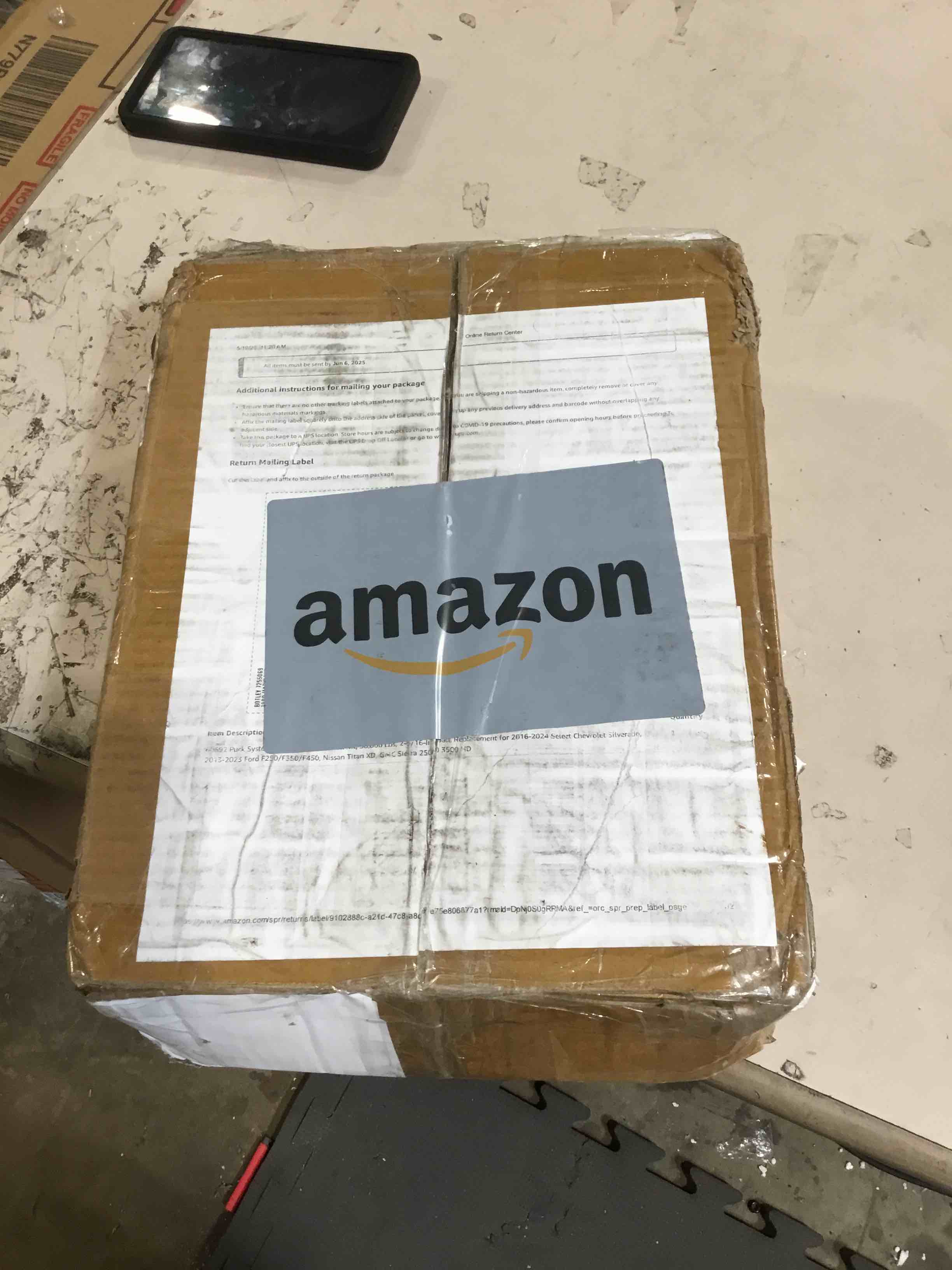 https://s3.amazonaws.com/lotting-images-prod/bidfta/PNK2584493_1750959741537.jpeg