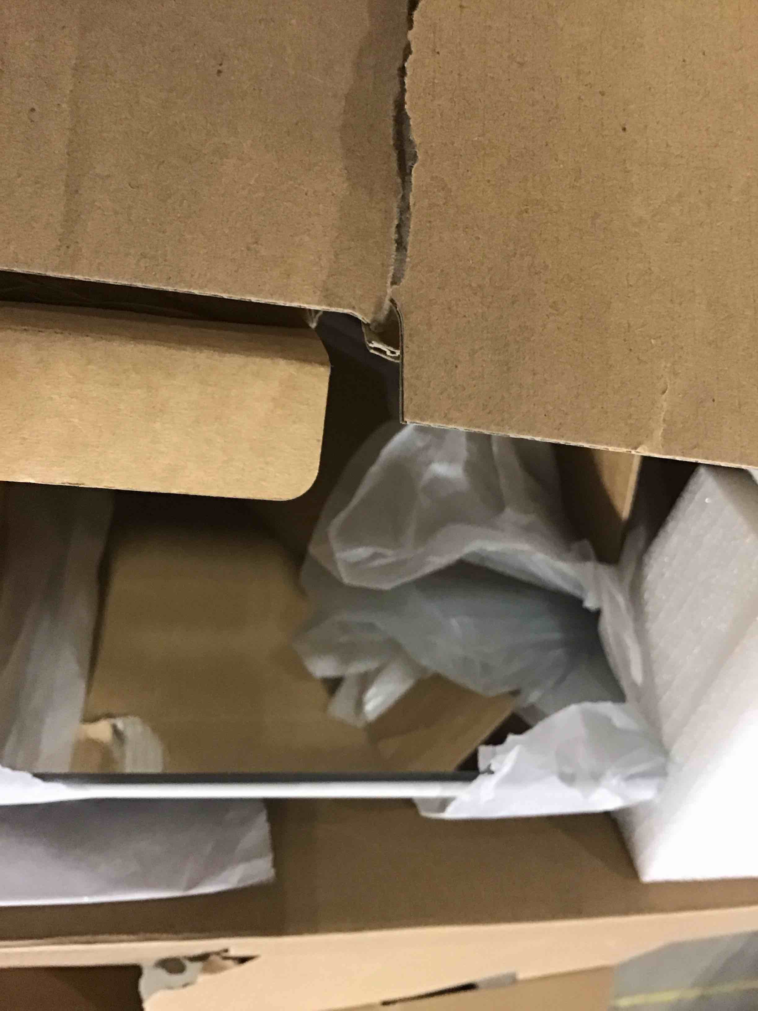 https://s3.amazonaws.com/lotting-images-prod/bidfta/PNK2584613_1751109417191.jpeg