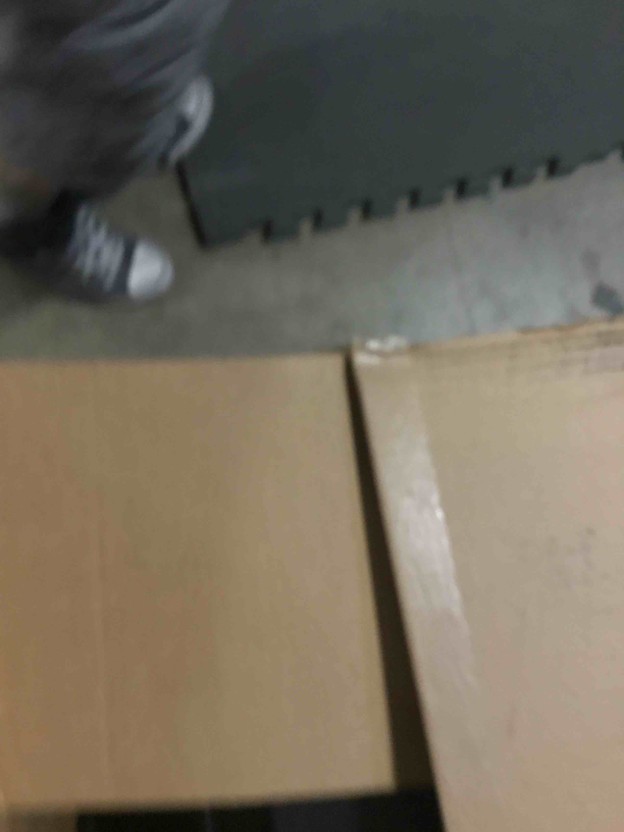 https://s3.amazonaws.com/lotting-images-prod/bidfta/PNK2584954_1751465883244.jpeg