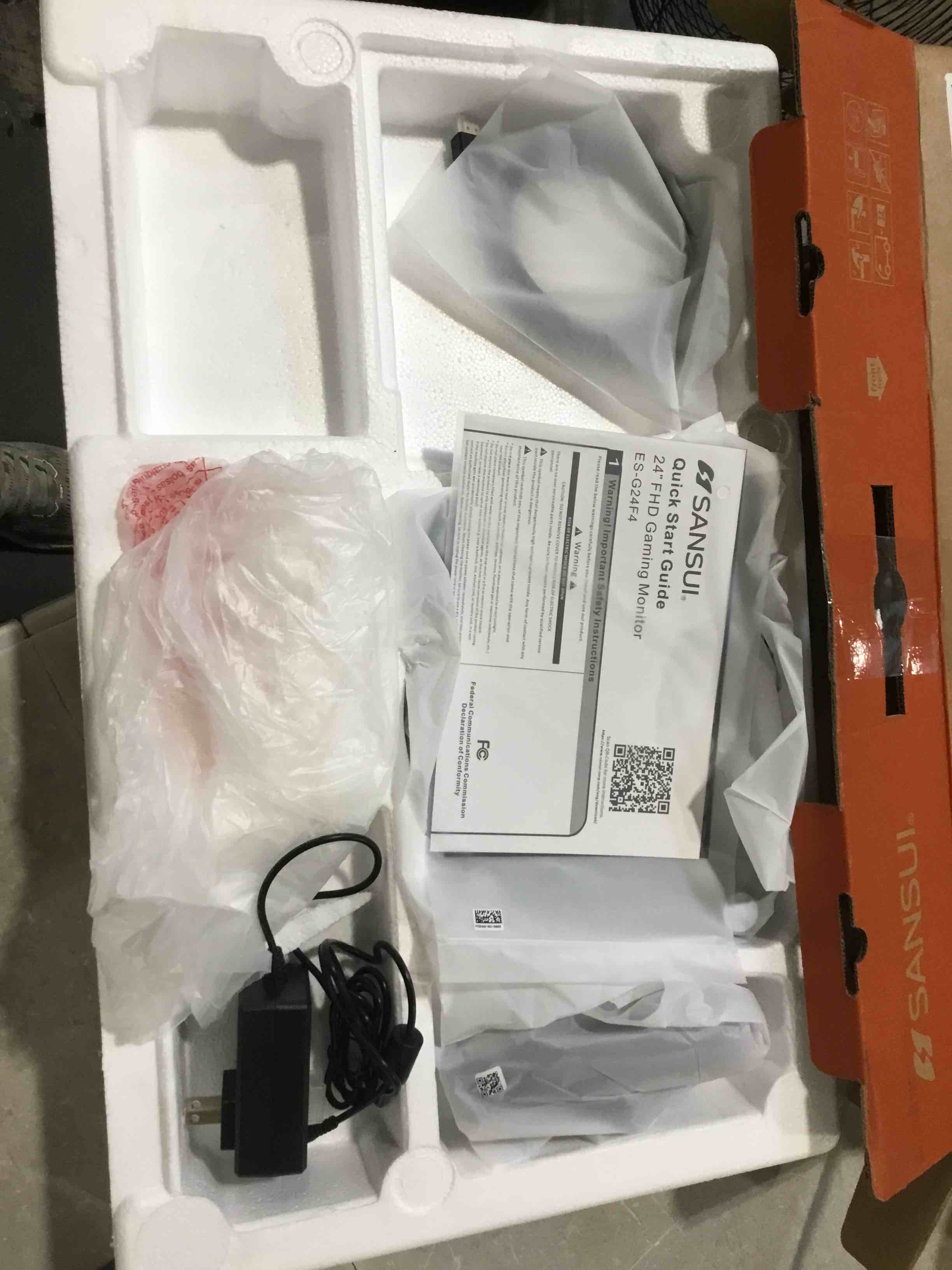 https://s3.amazonaws.com/lotting-images-prod/bidfta/PNK2584964_1751467587776.jpeg