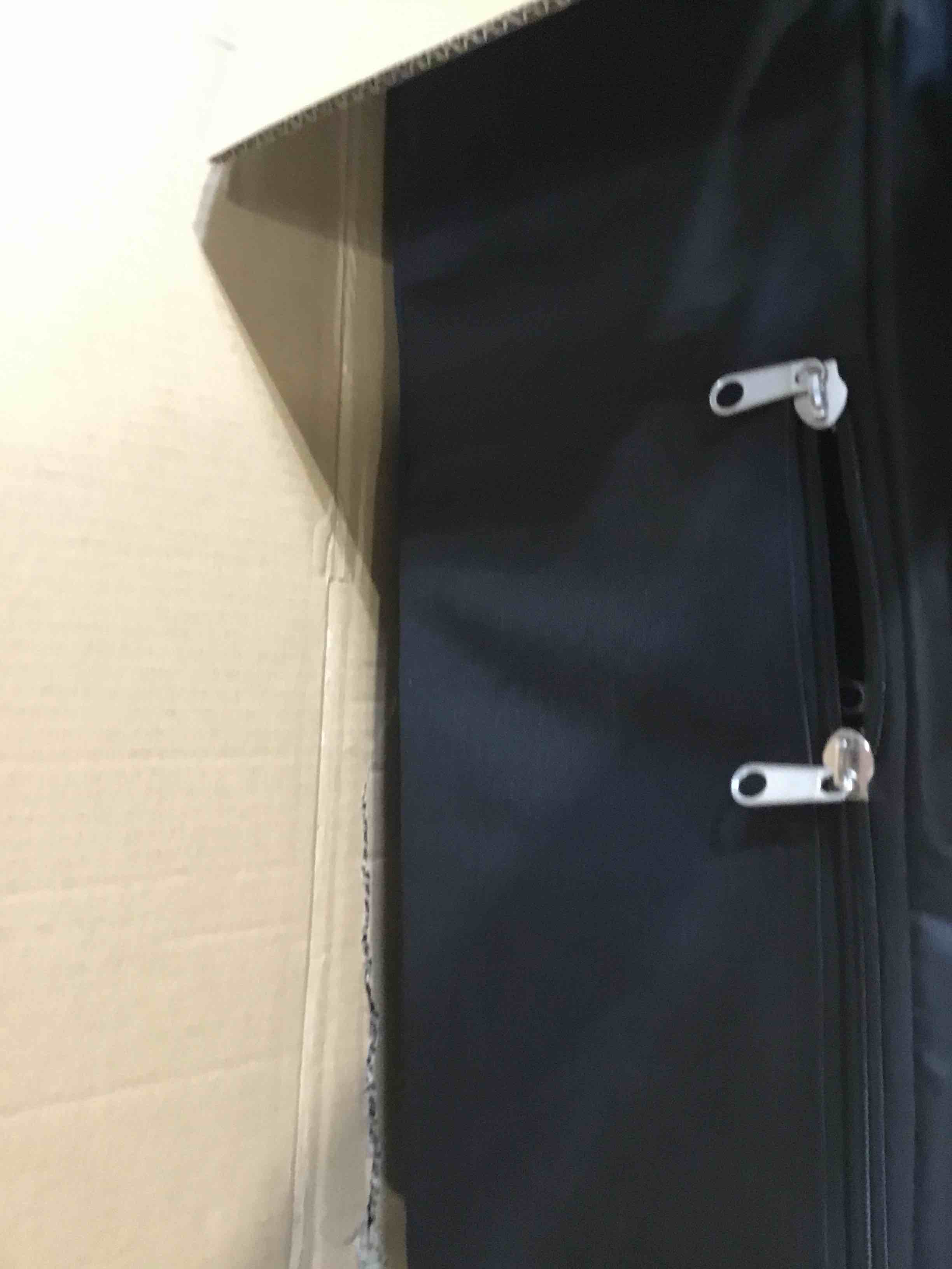 https://s3.amazonaws.com/lotting-images-prod/bidfta/PNK2585001_1751474794443.jpeg