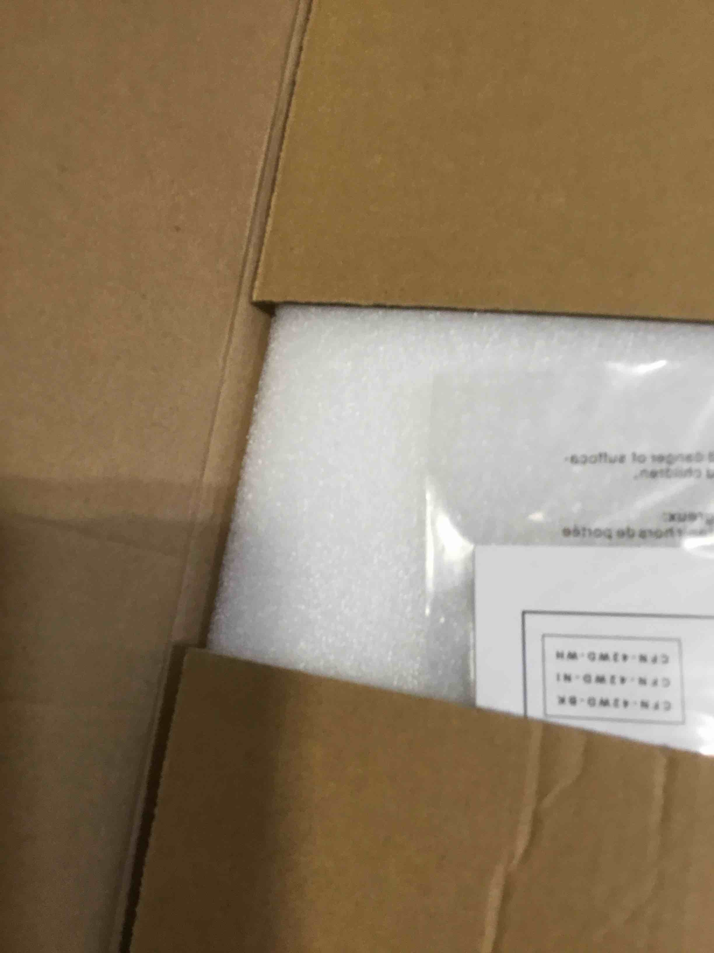 https://s3.amazonaws.com/lotting-images-prod/bidfta/PNK2585116_1751555681723.jpeg