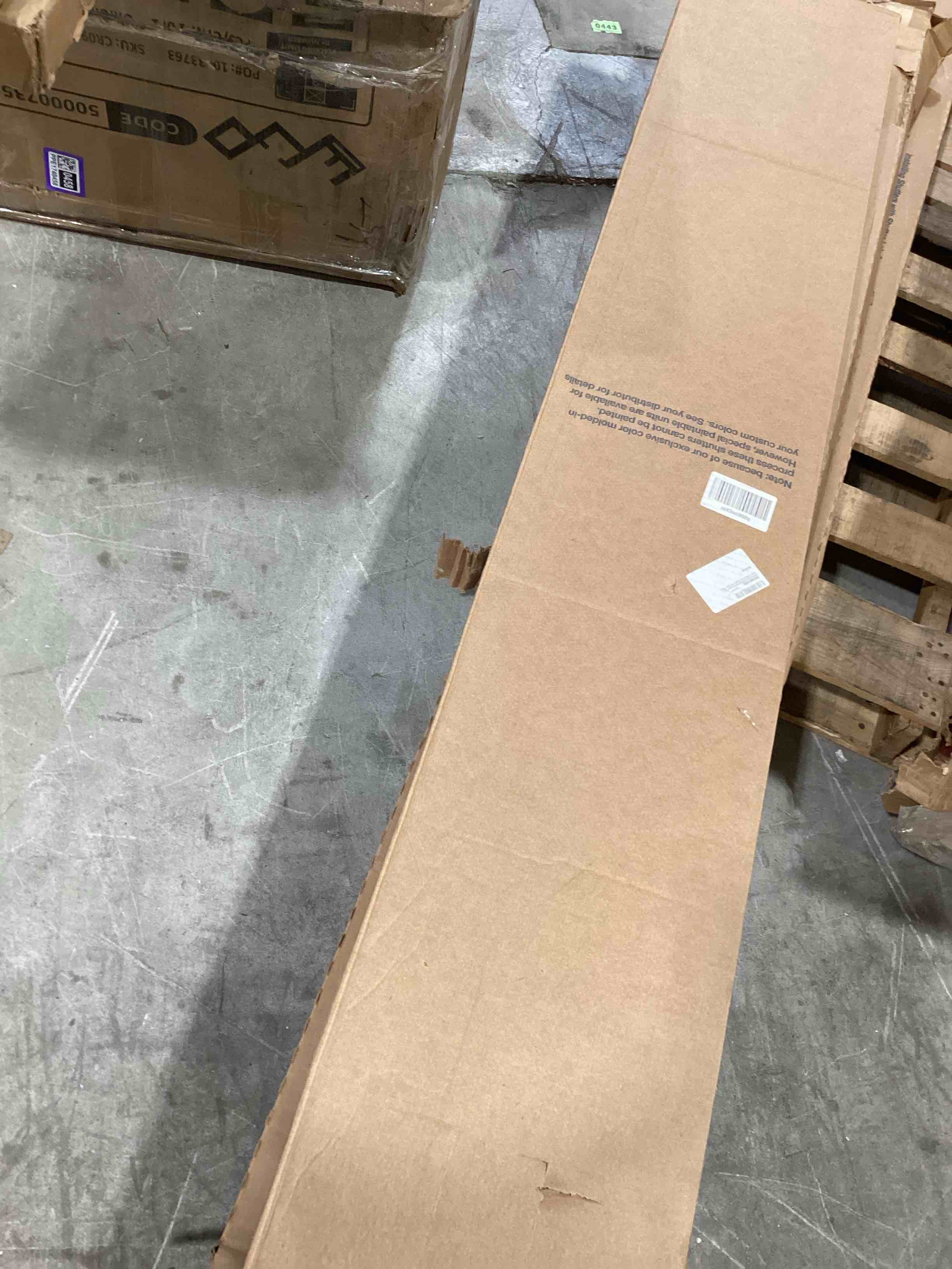 https://s3.amazonaws.com/lotting-images-prod/bidfta/PNK2585352_1751982894549.jpeg