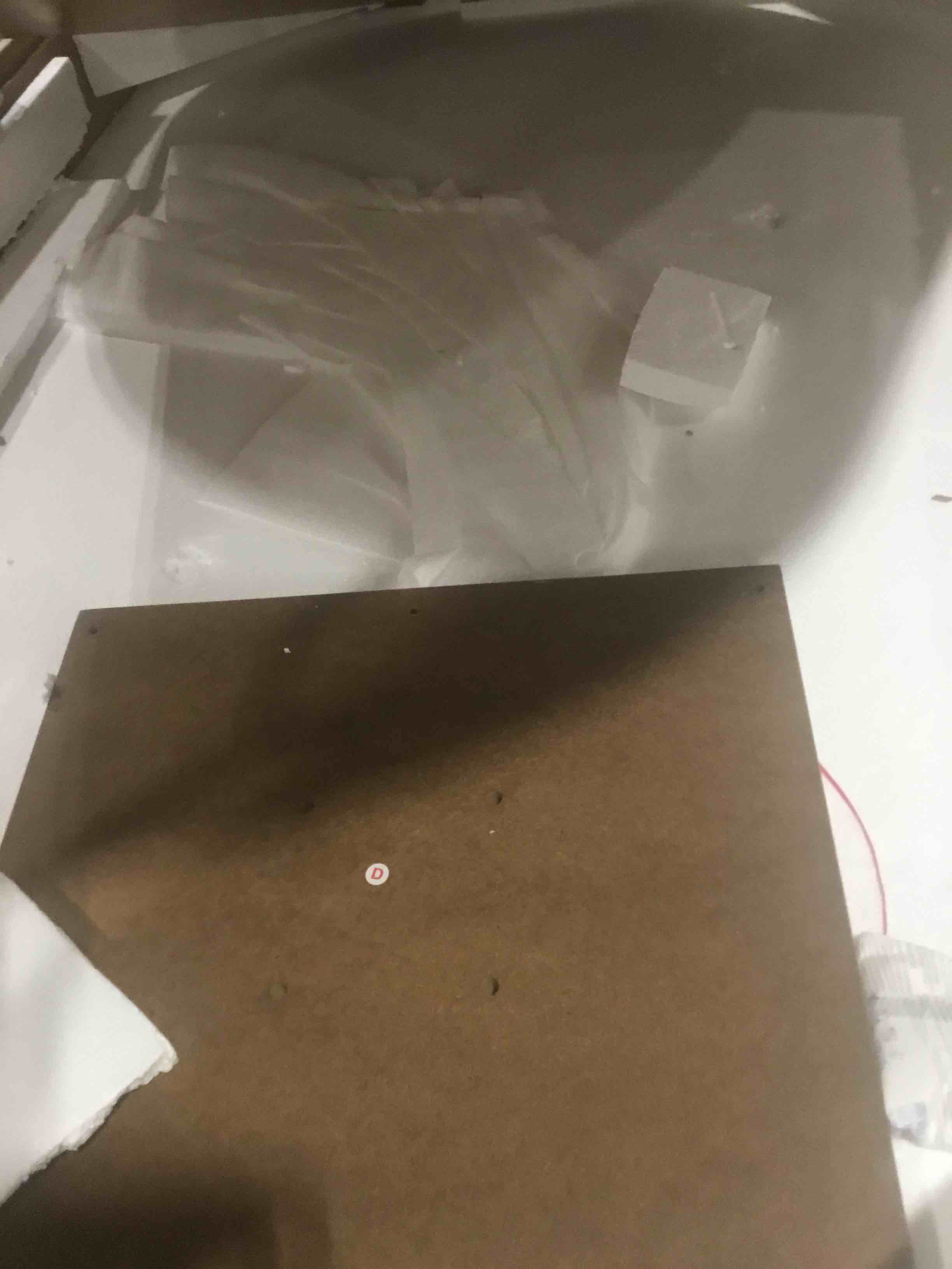 https://s3.amazonaws.com/lotting-images-prod/bidfta/PNK2585525_1752853649468.jpeg