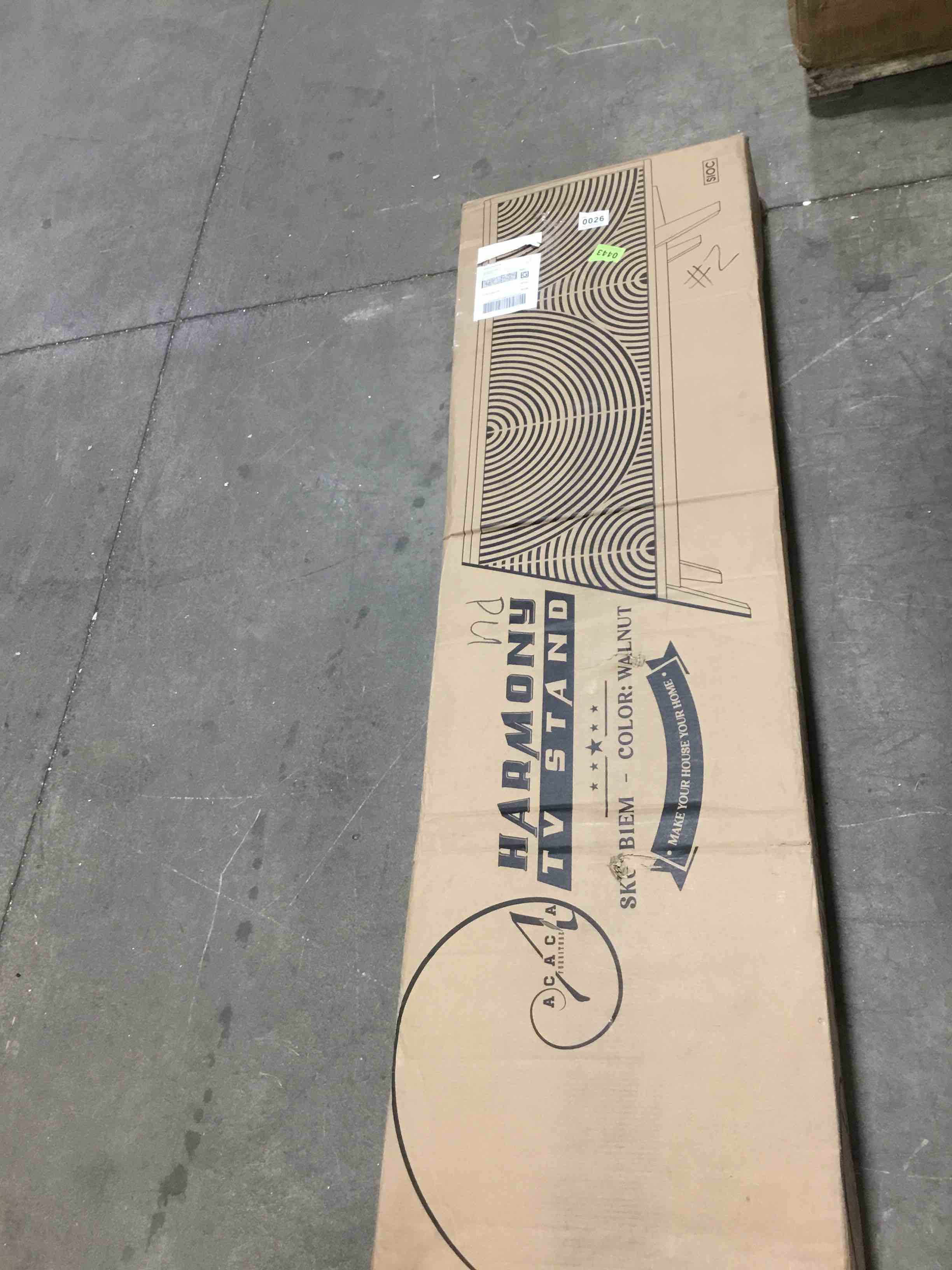 https://s3.amazonaws.com/lotting-images-prod/bidfta/PNK2585549_1753102627992.jpeg