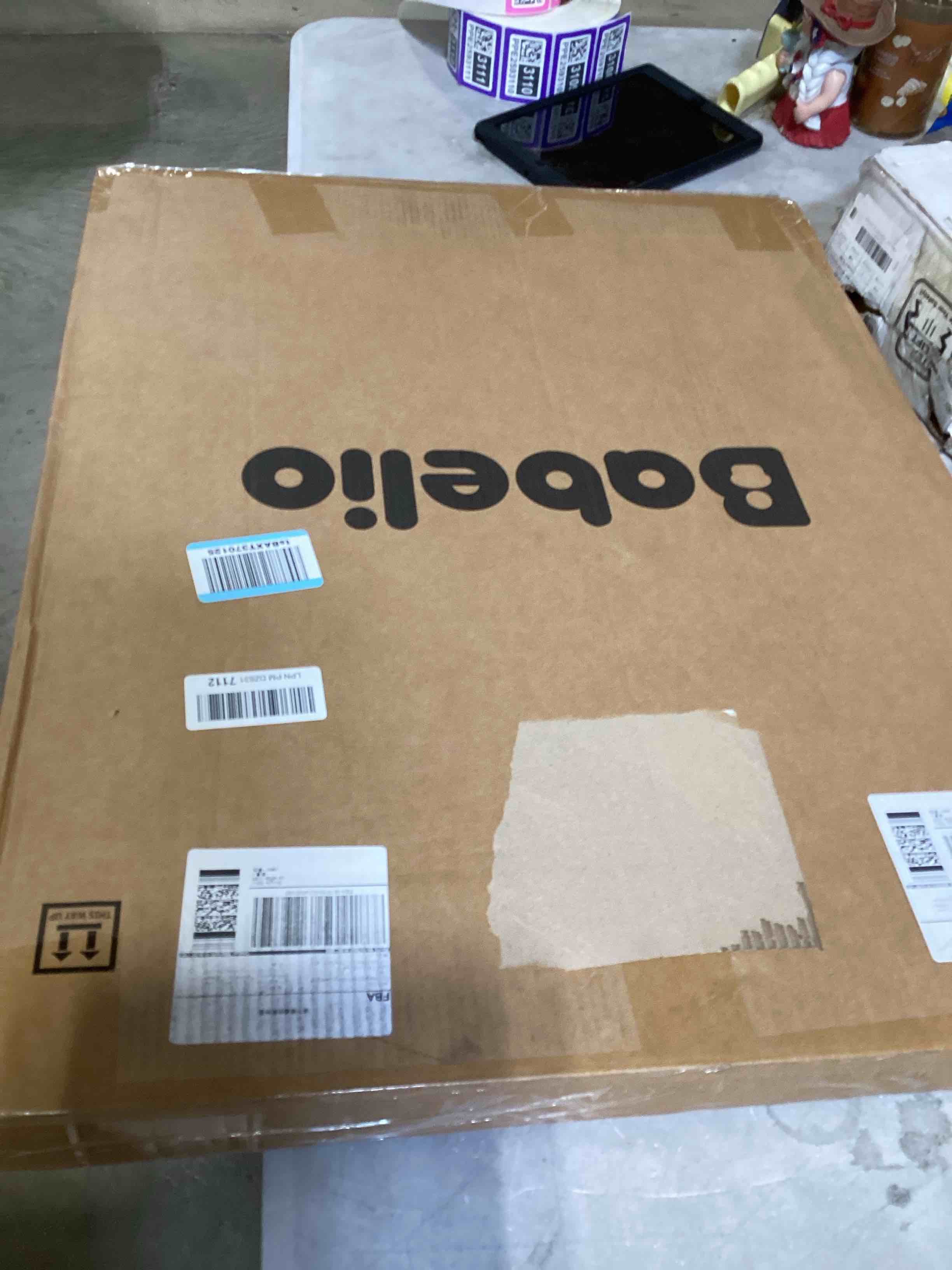 https://s3.amazonaws.com/lotting-images-prod/bidfta/PNK2586695_1755284241462.jpeg