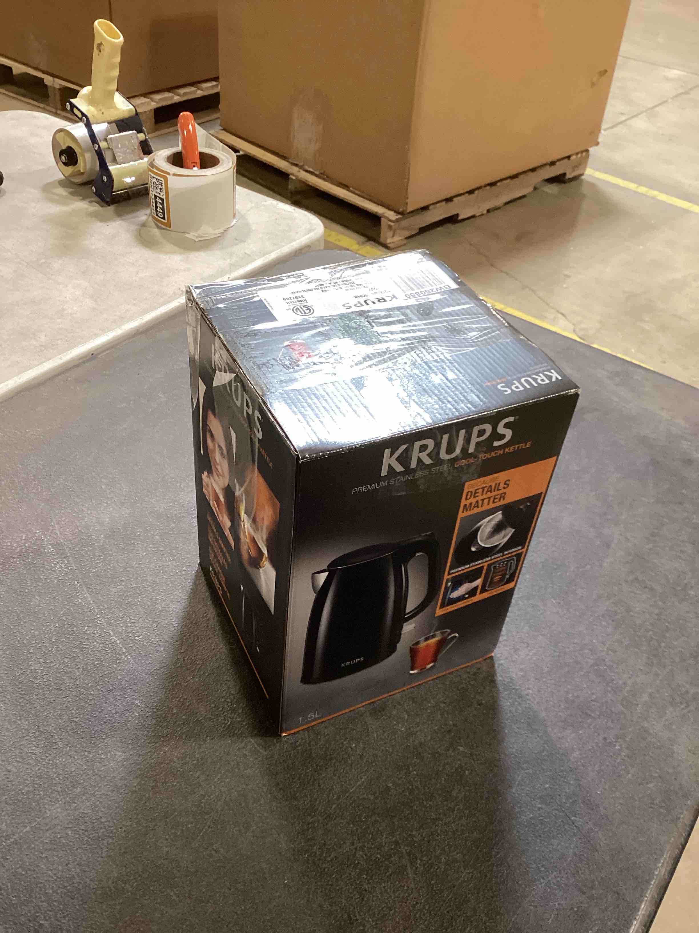https://s3.amazonaws.com/lotting-images-prod/bidfta/PNK2587107_1746802723641.jpeg