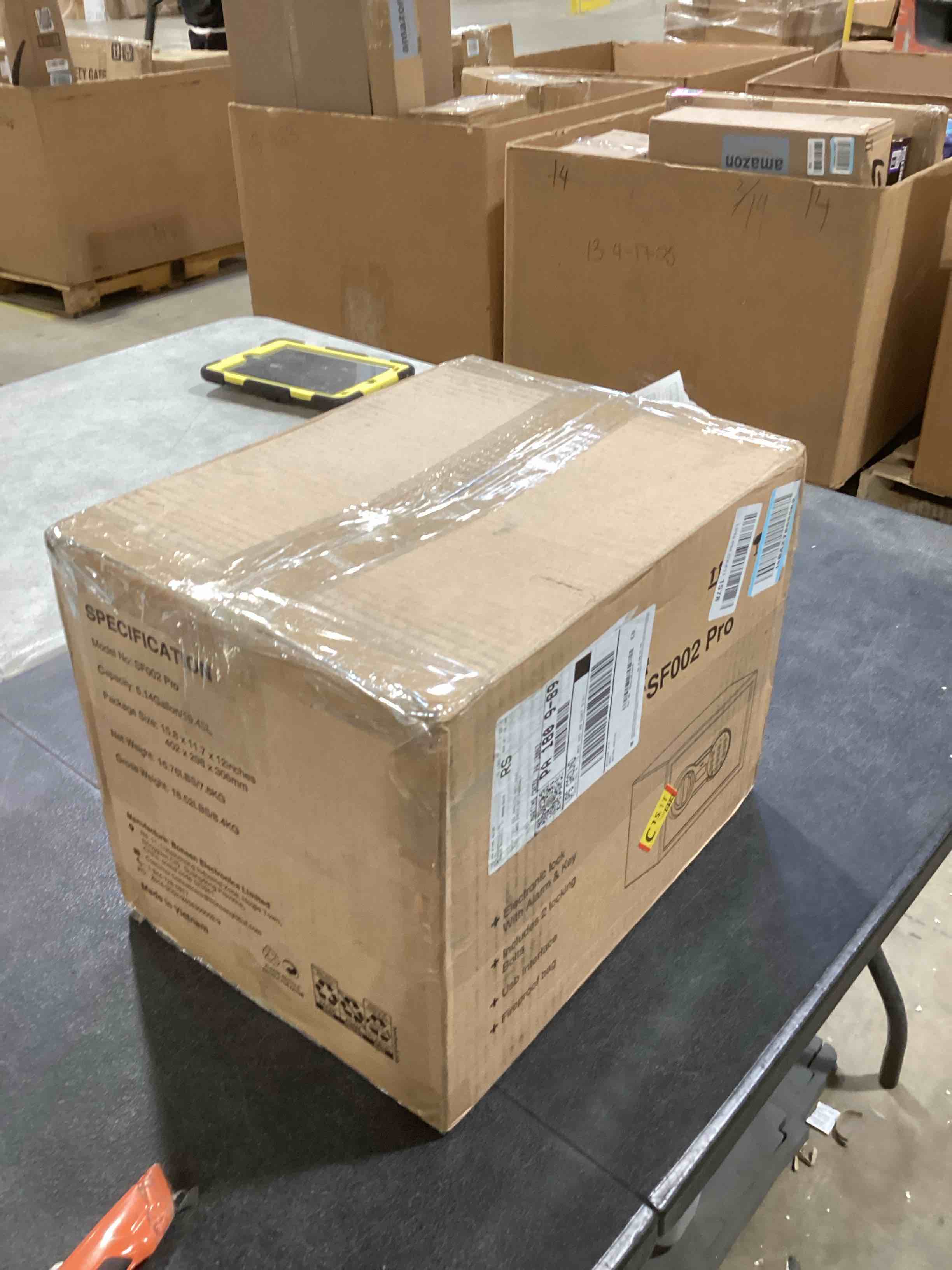 https://s3.amazonaws.com/lotting-images-prod/bidfta/PNK2587183_1747051216487.jpeg