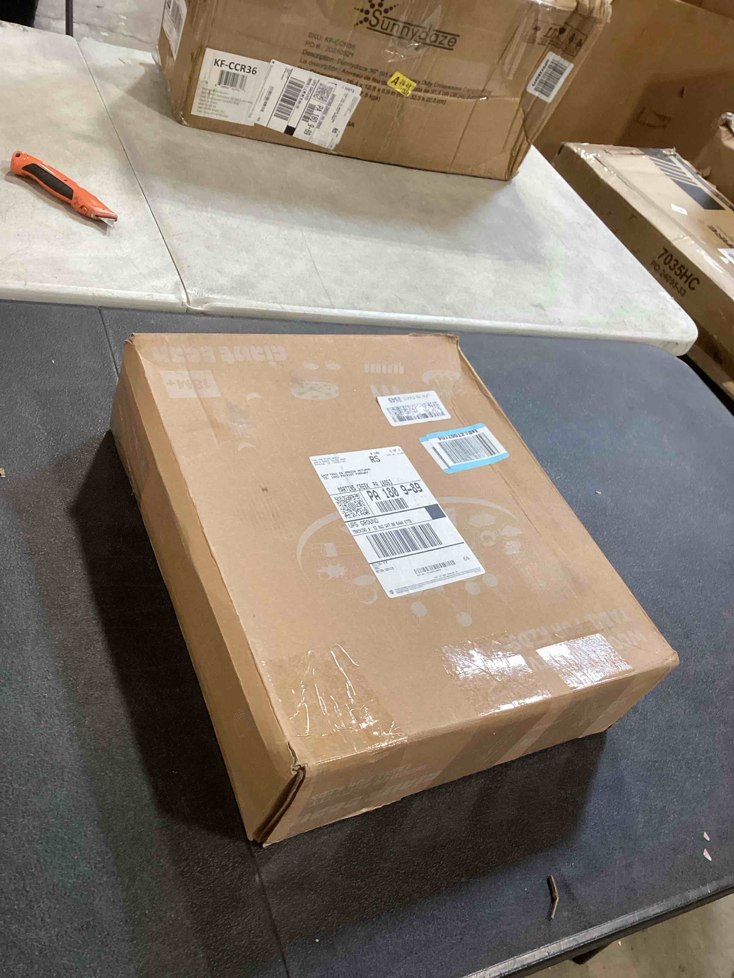 https://s3.amazonaws.com/lotting-images-prod/bidfta/PNK2588602_1748889968219.jpeg