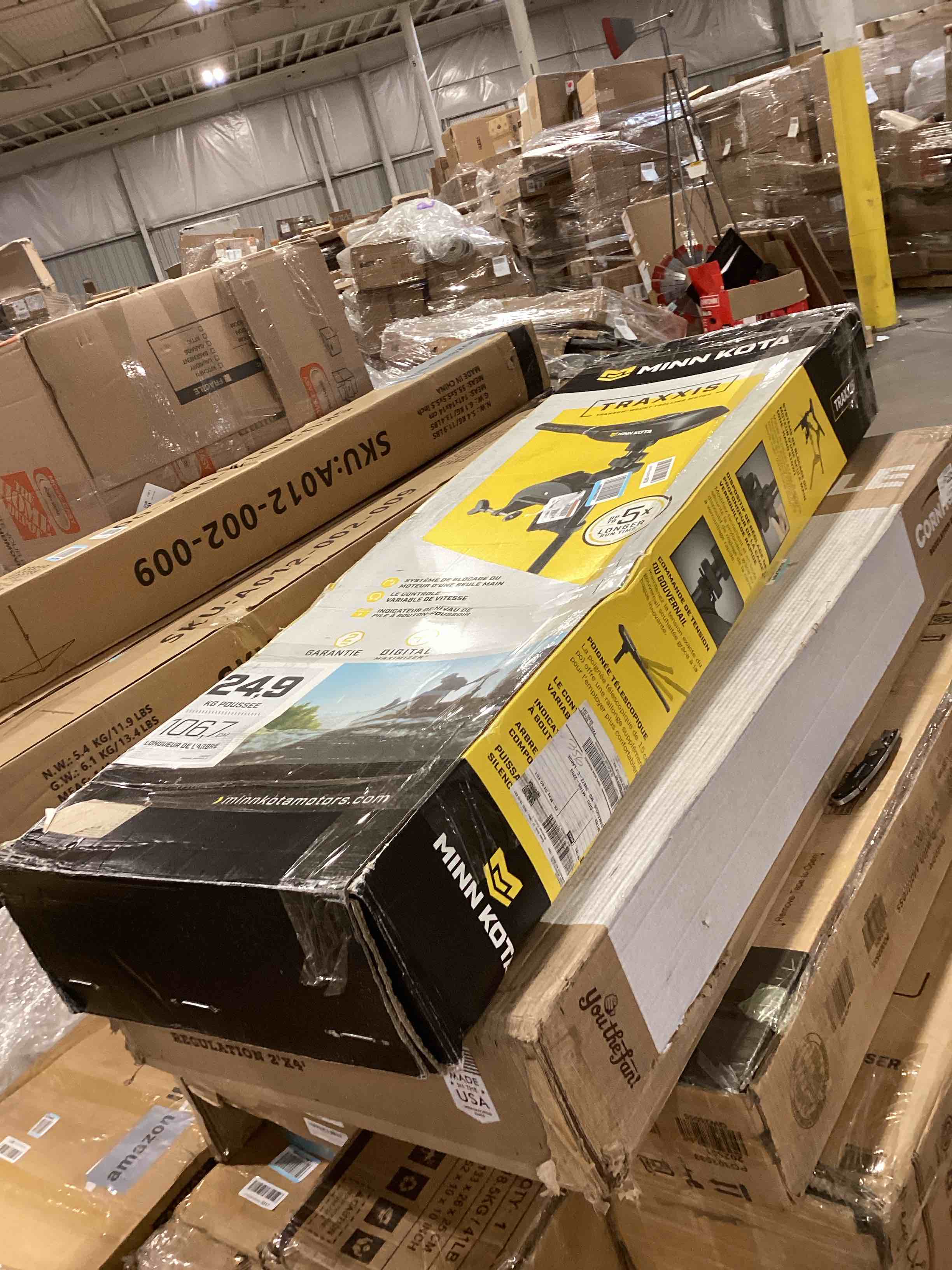 https://s3.amazonaws.com/lotting-images-prod/bidfta/PNK2589386_1750178386775.jpeg