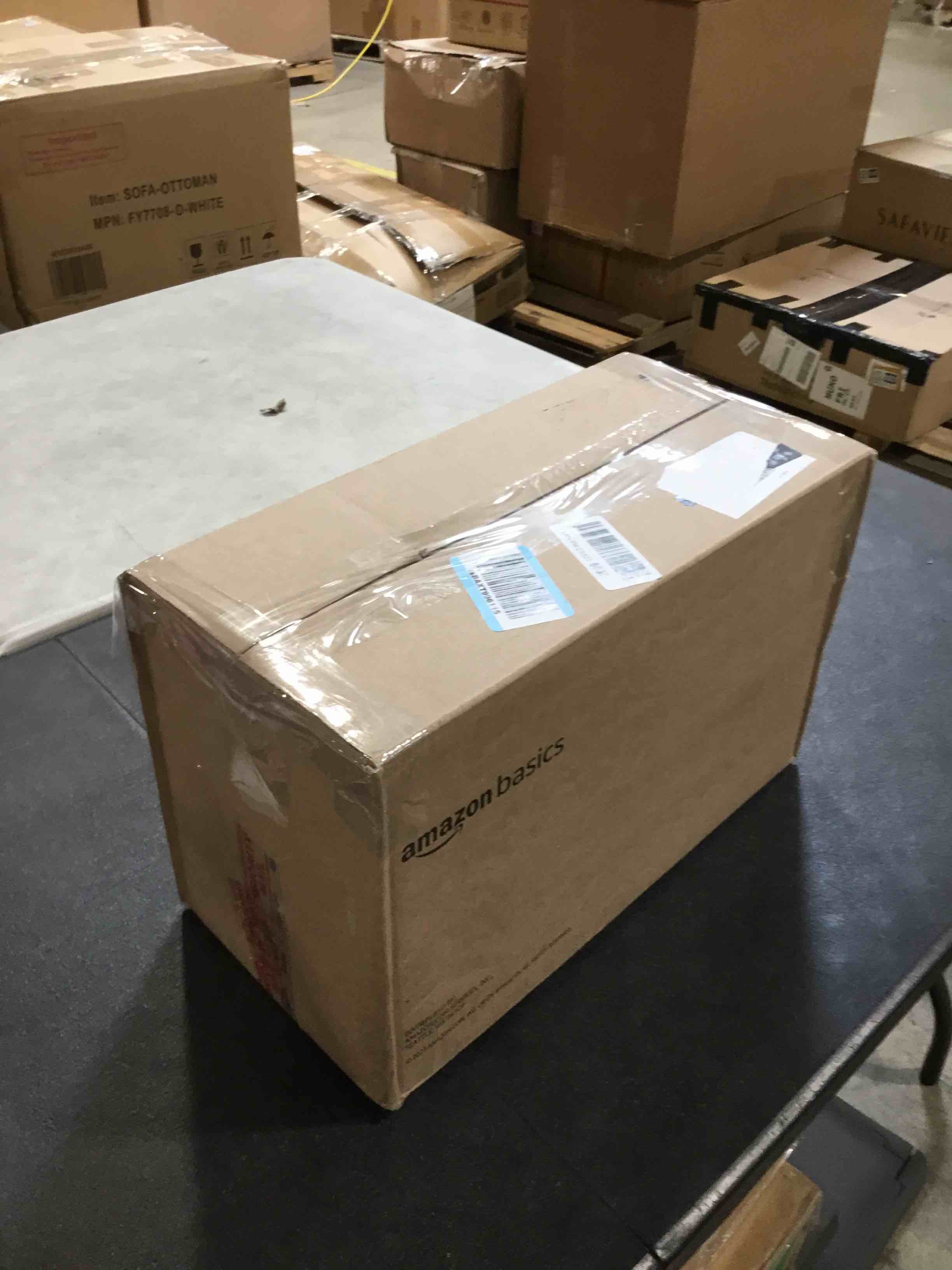 https://s3.amazonaws.com/lotting-images-prod/bidfta/PNK2589673_1750703217824.jpeg