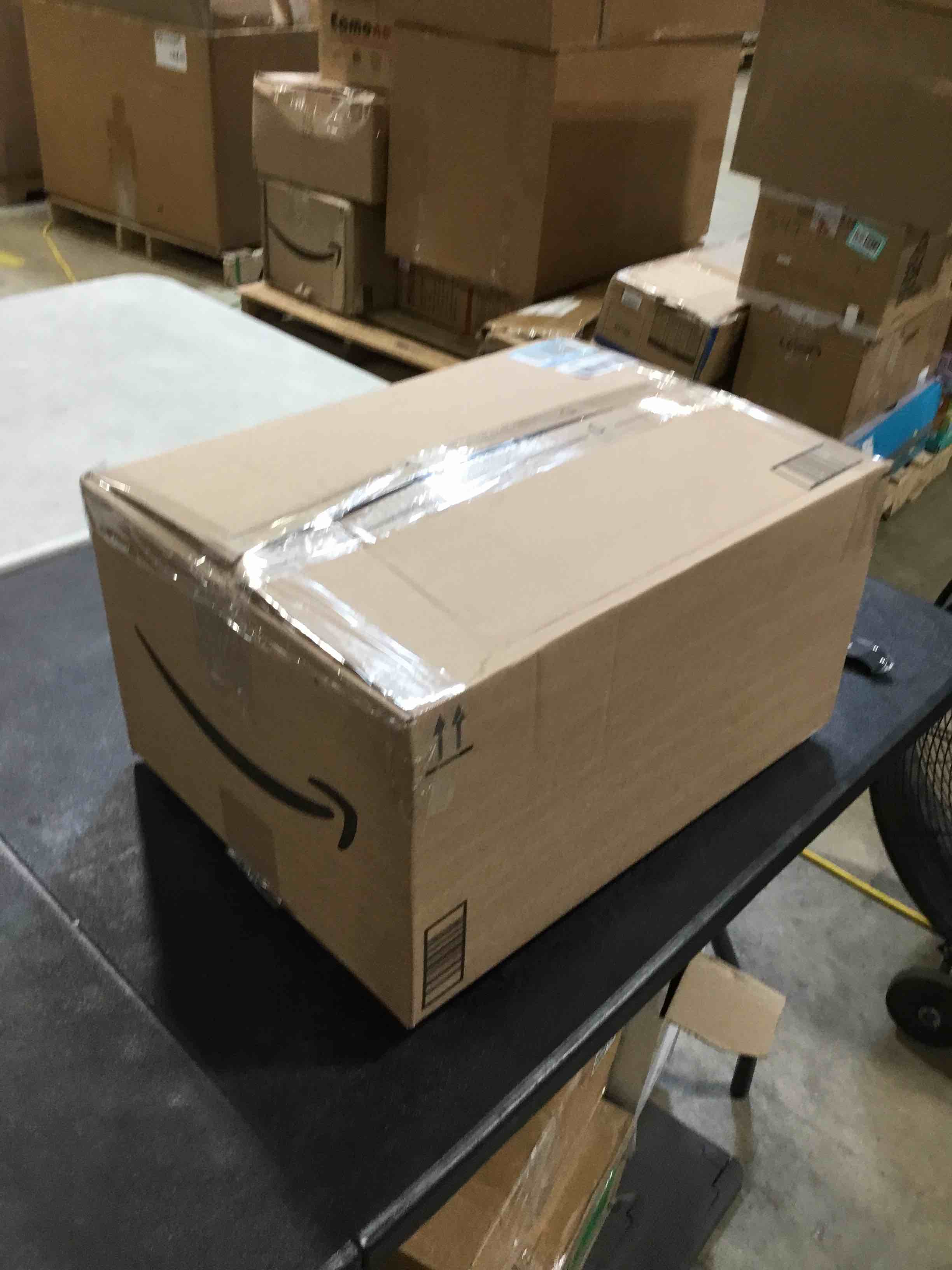 https://s3.amazonaws.com/lotting-images-prod/bidfta/PNK2589691_1750707372700.jpeg
