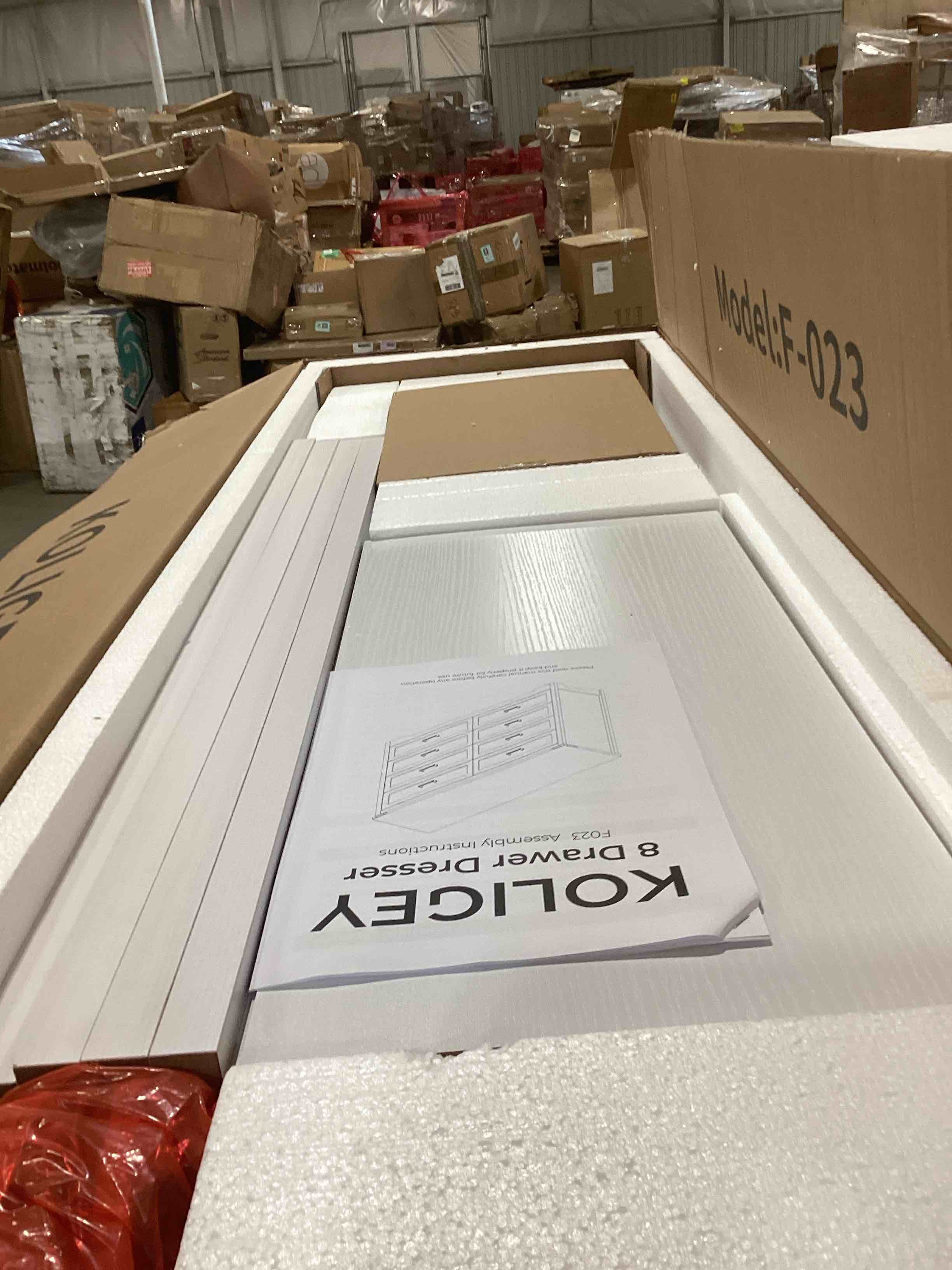 https://s3.amazonaws.com/lotting-images-prod/bidfta/PNK2589824_1751035563131.jpeg