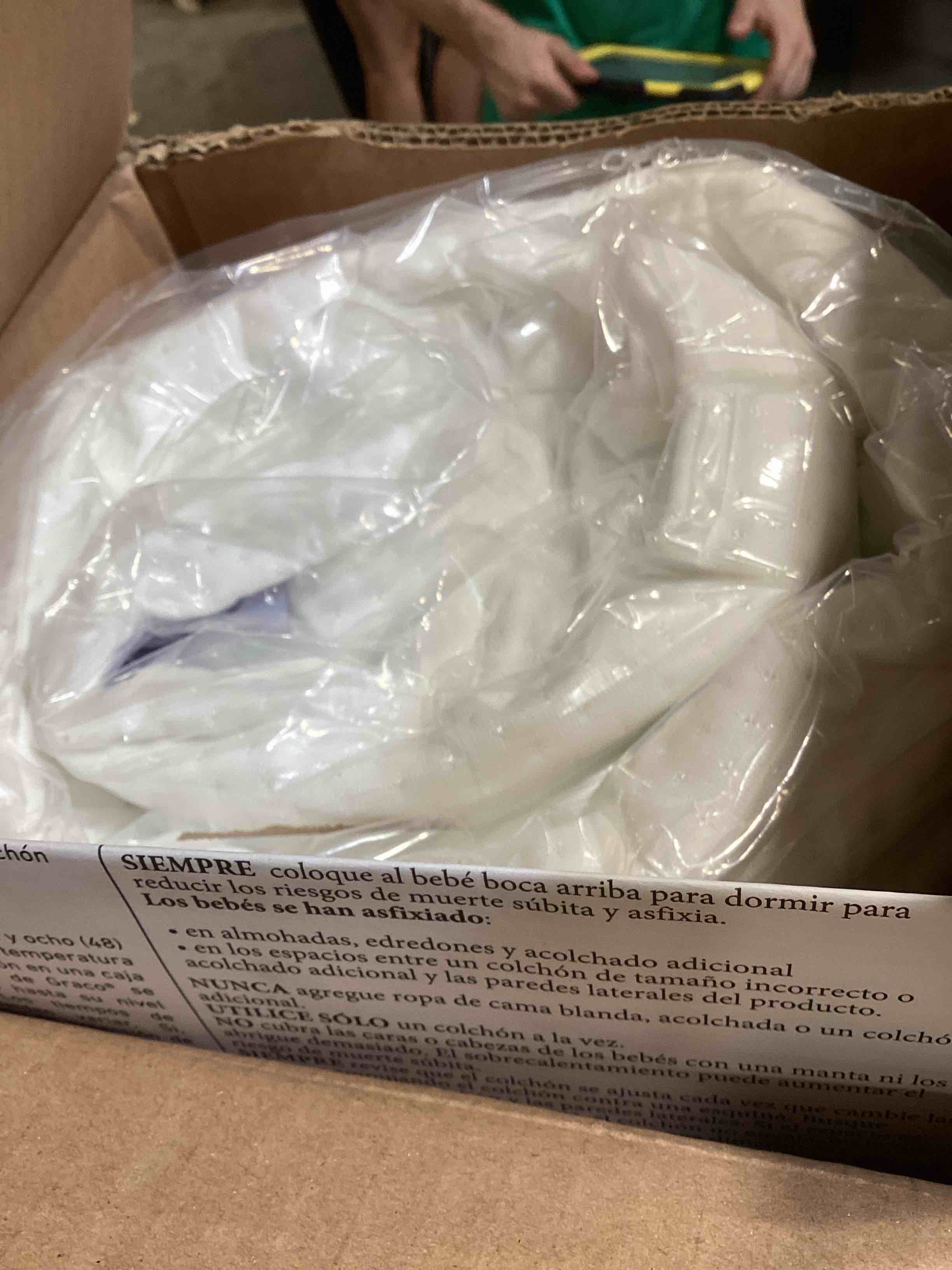 https://s3.amazonaws.com/lotting-images-prod/bidfta/PNK2590308_1752605775936.jpeg