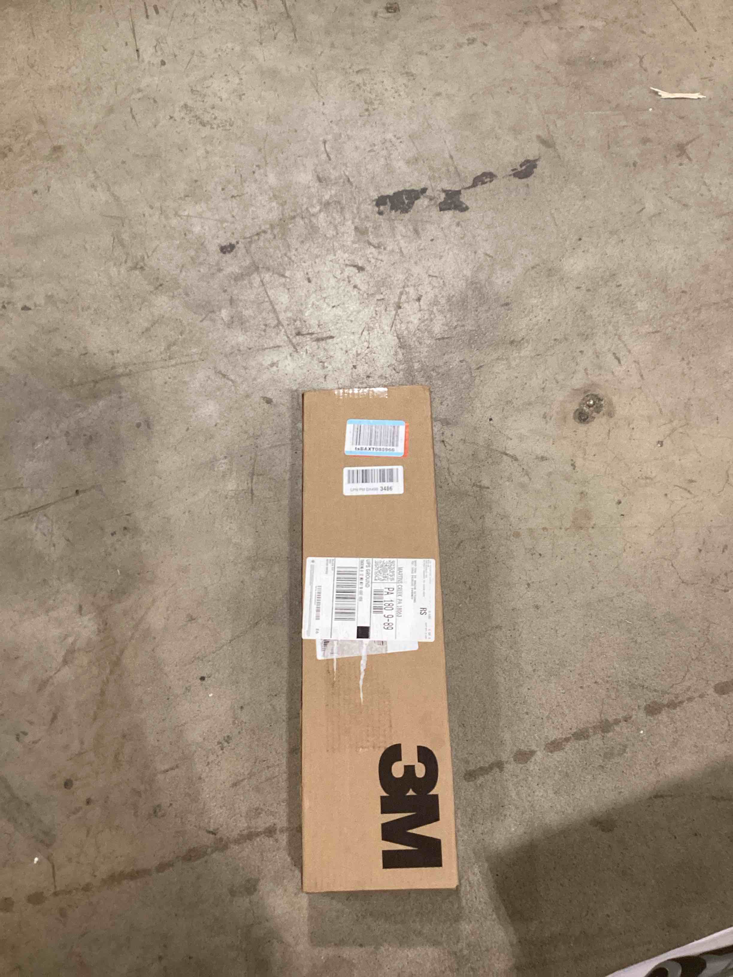 https://s3.amazonaws.com/lotting-images-prod/bidfta/PNK2591563_1755282741197.jpeg