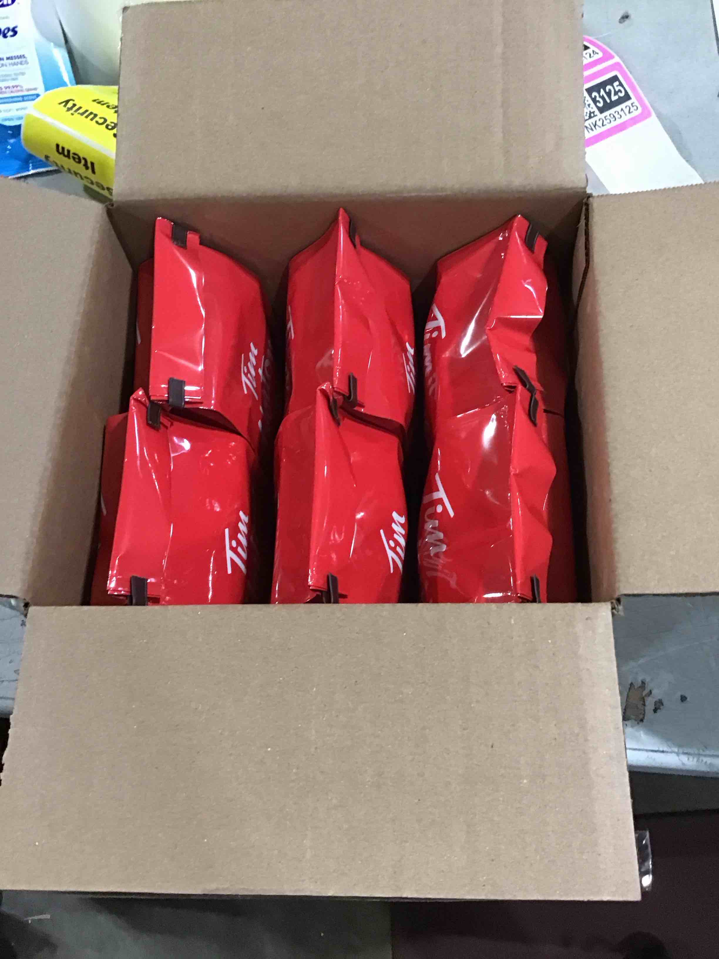 https://s3.amazonaws.com/lotting-images-prod/bidfta/PNK2593134_1749146579170.jpeg