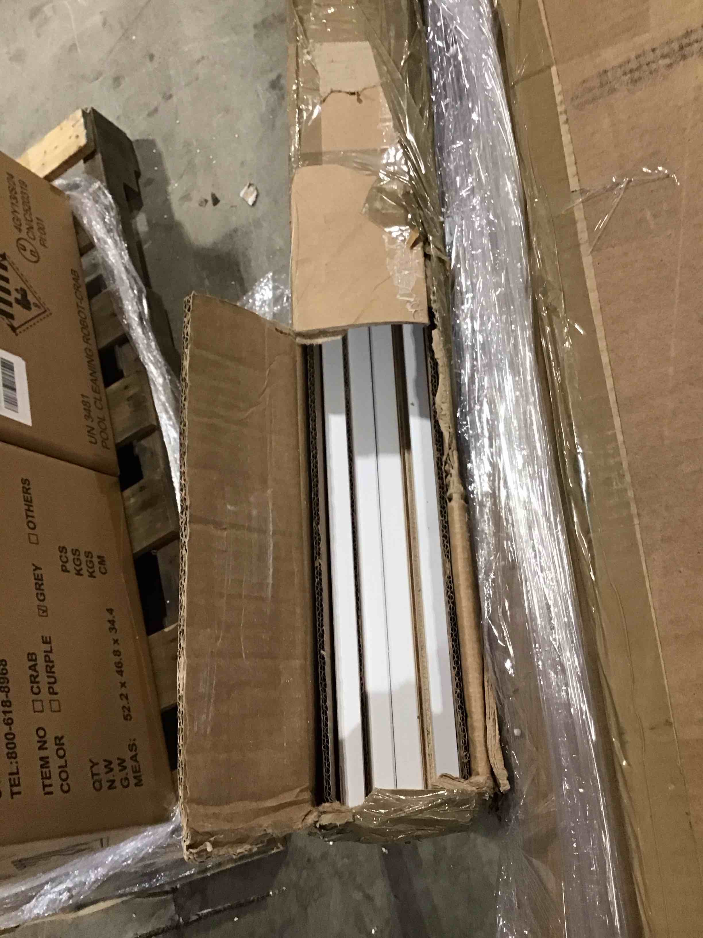 https://s3.amazonaws.com/lotting-images-prod/bidfta/PNK2593804_1750180214518.jpeg
