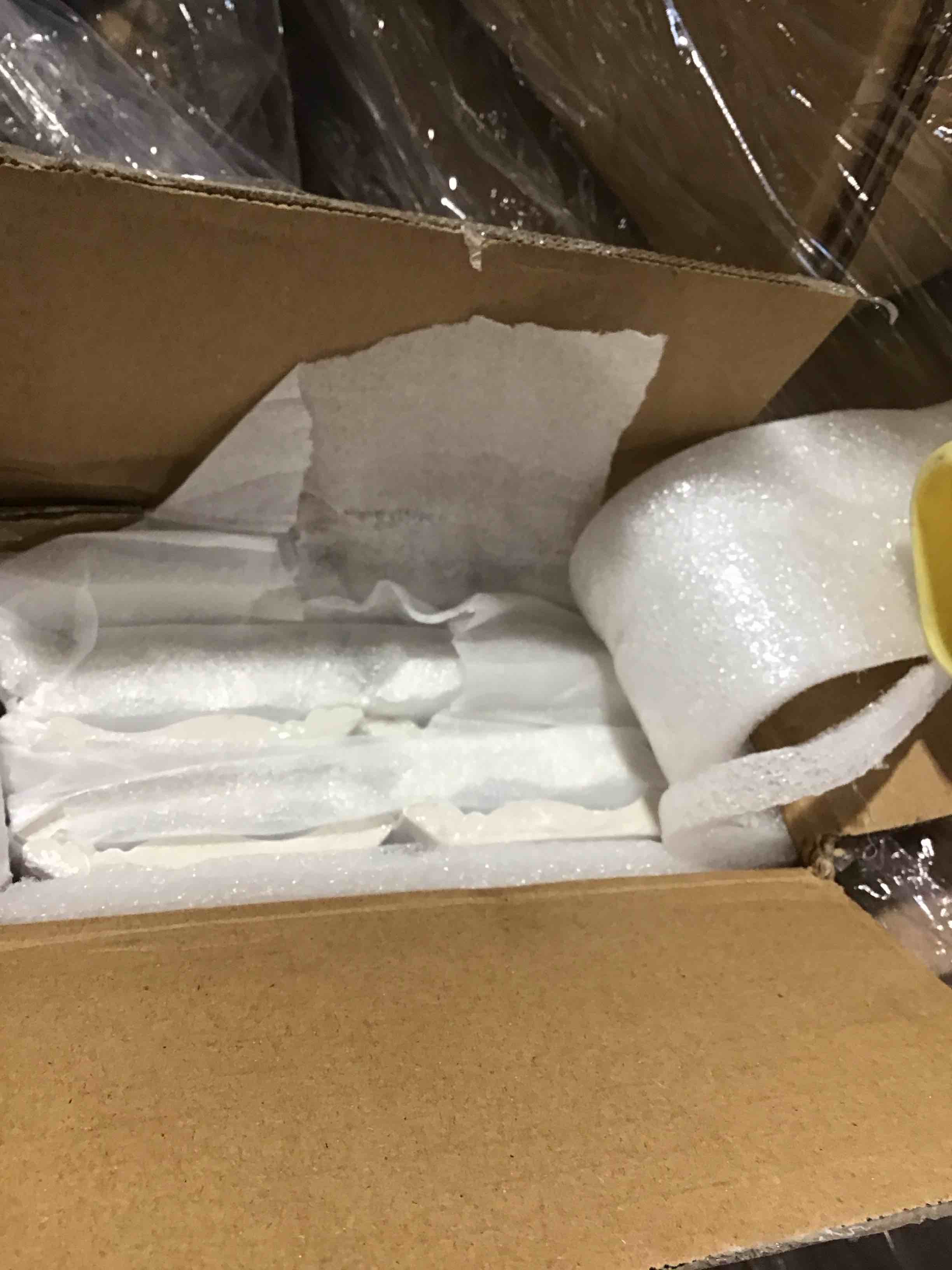 https://s3.amazonaws.com/lotting-images-prod/bidfta/PNK2593843_1750175185659.jpeg