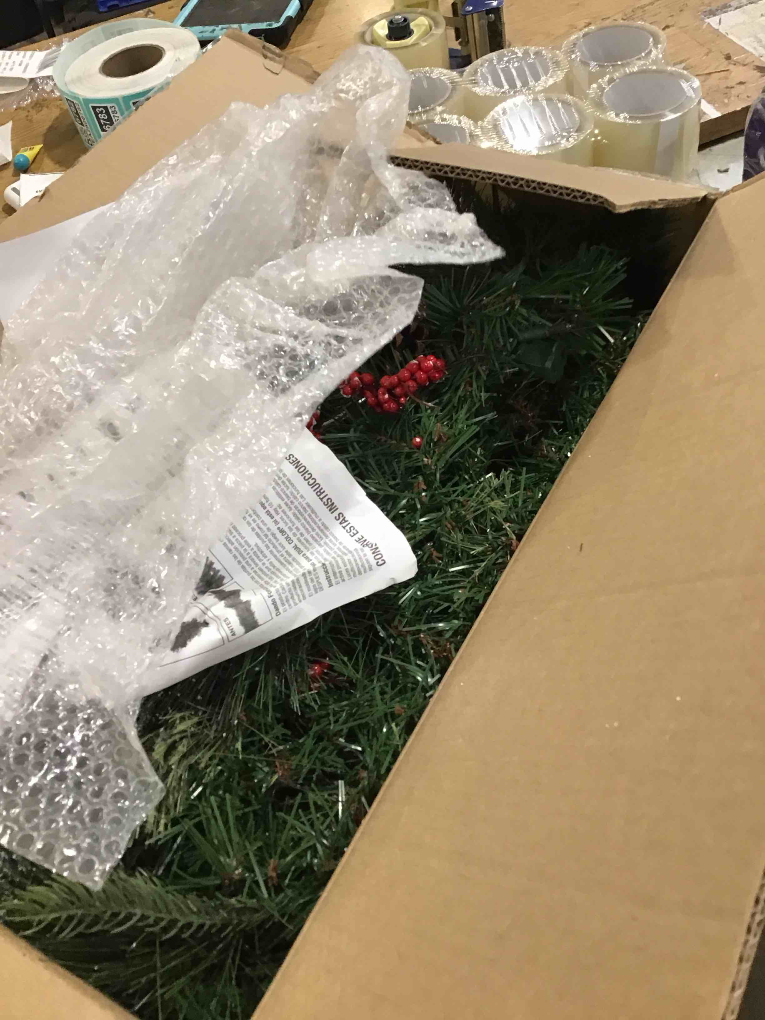 https://s3.amazonaws.com/lotting-images-prod/bidfta/PNK2593994_1750342451287.jpeg