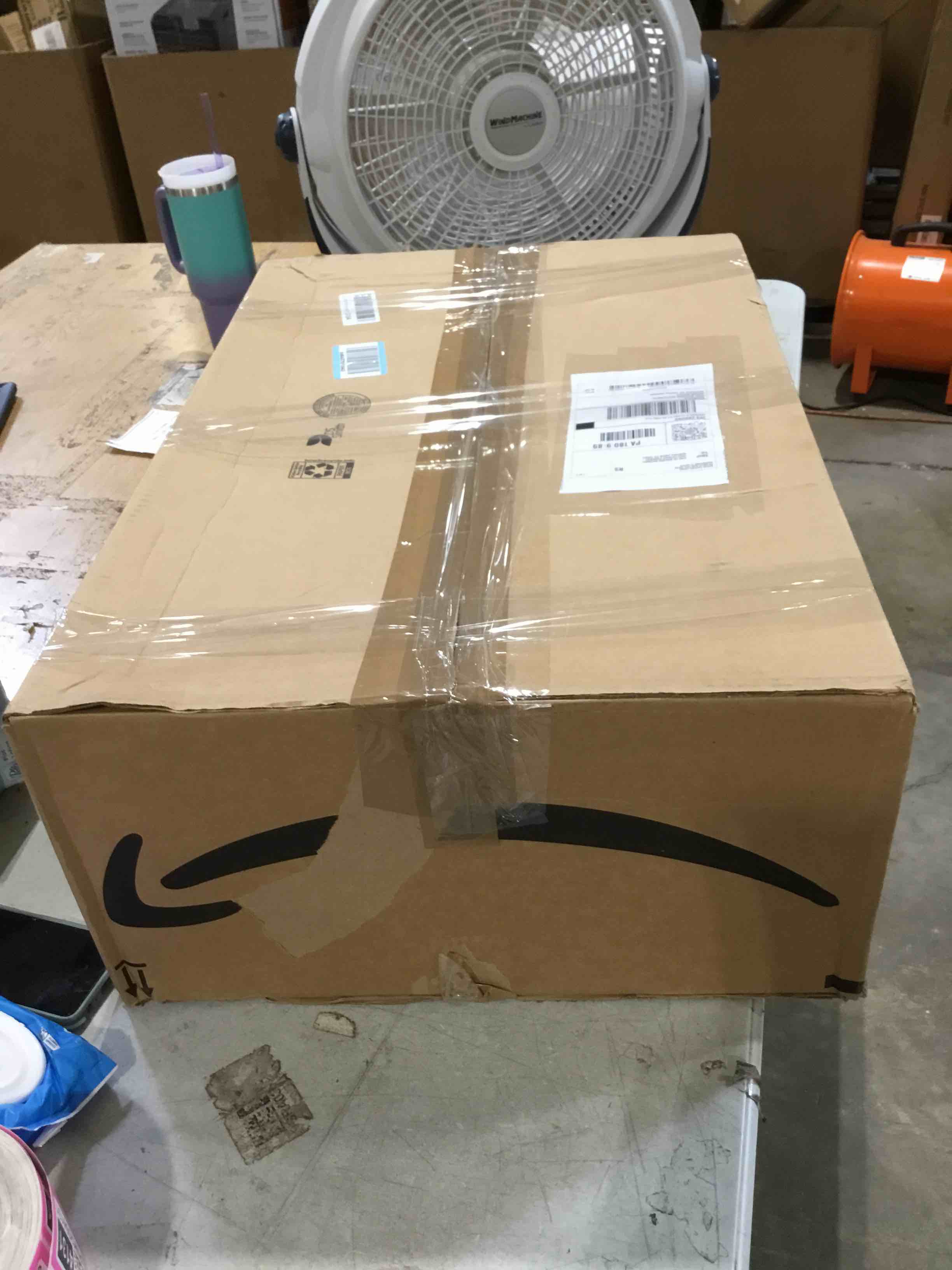 https://s3.amazonaws.com/lotting-images-prod/bidfta/PNK2594131_1750698723468.jpeg