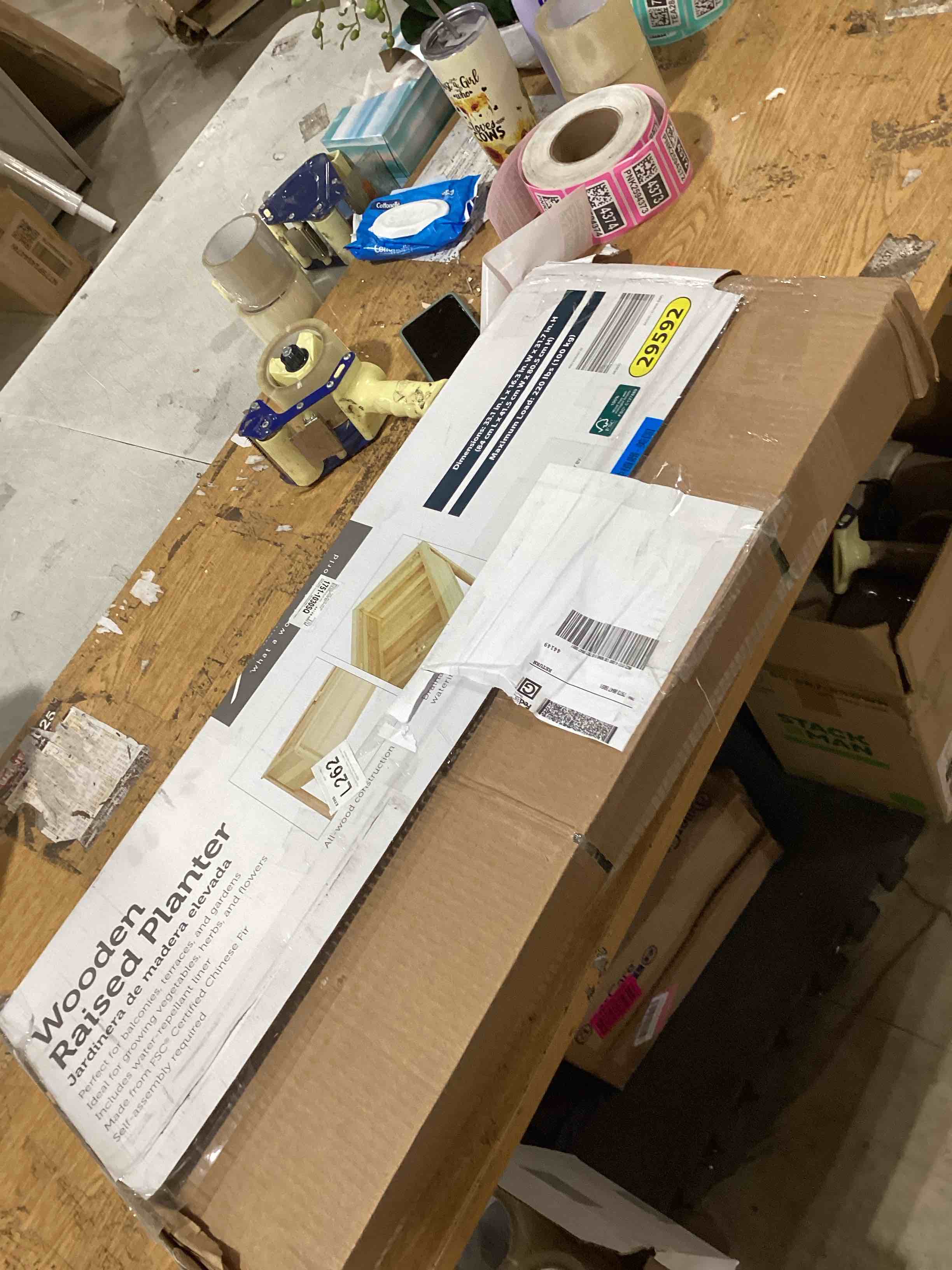 https://s3.amazonaws.com/lotting-images-prod/bidfta/PNK2594365_1751285755632.jpeg