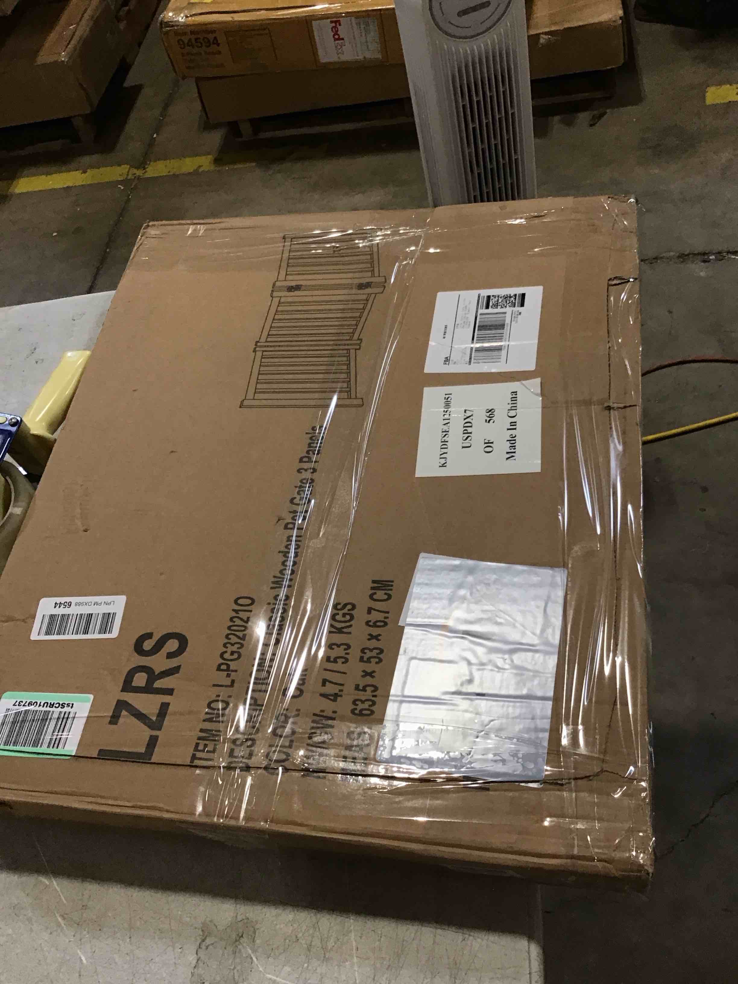 https://s3.amazonaws.com/lotting-images-prod/bidfta/PNK2594553_1751481144143.jpeg