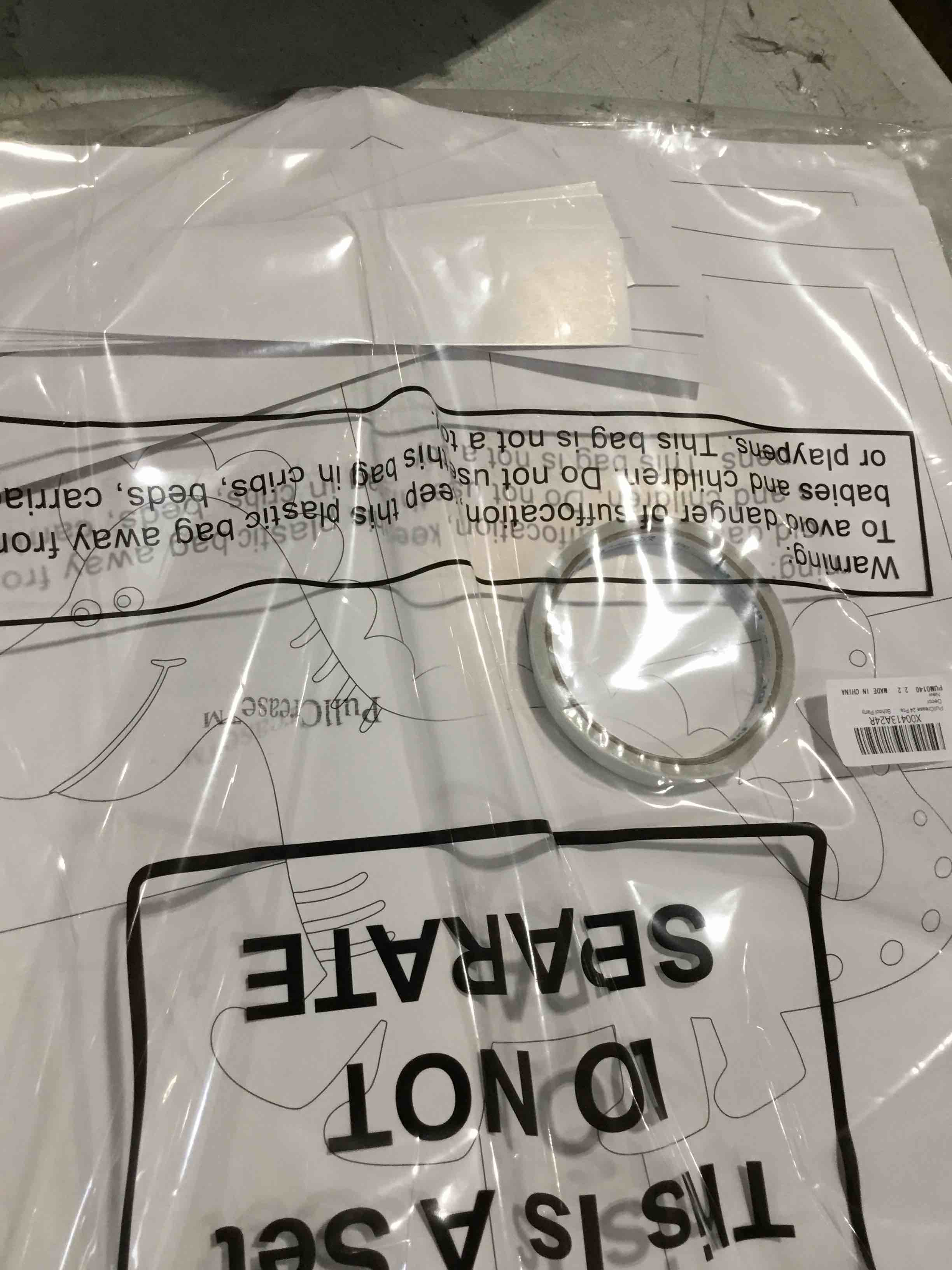 https://s3.amazonaws.com/lotting-images-prod/bidfta/PNK2594832_1751994347891.jpeg