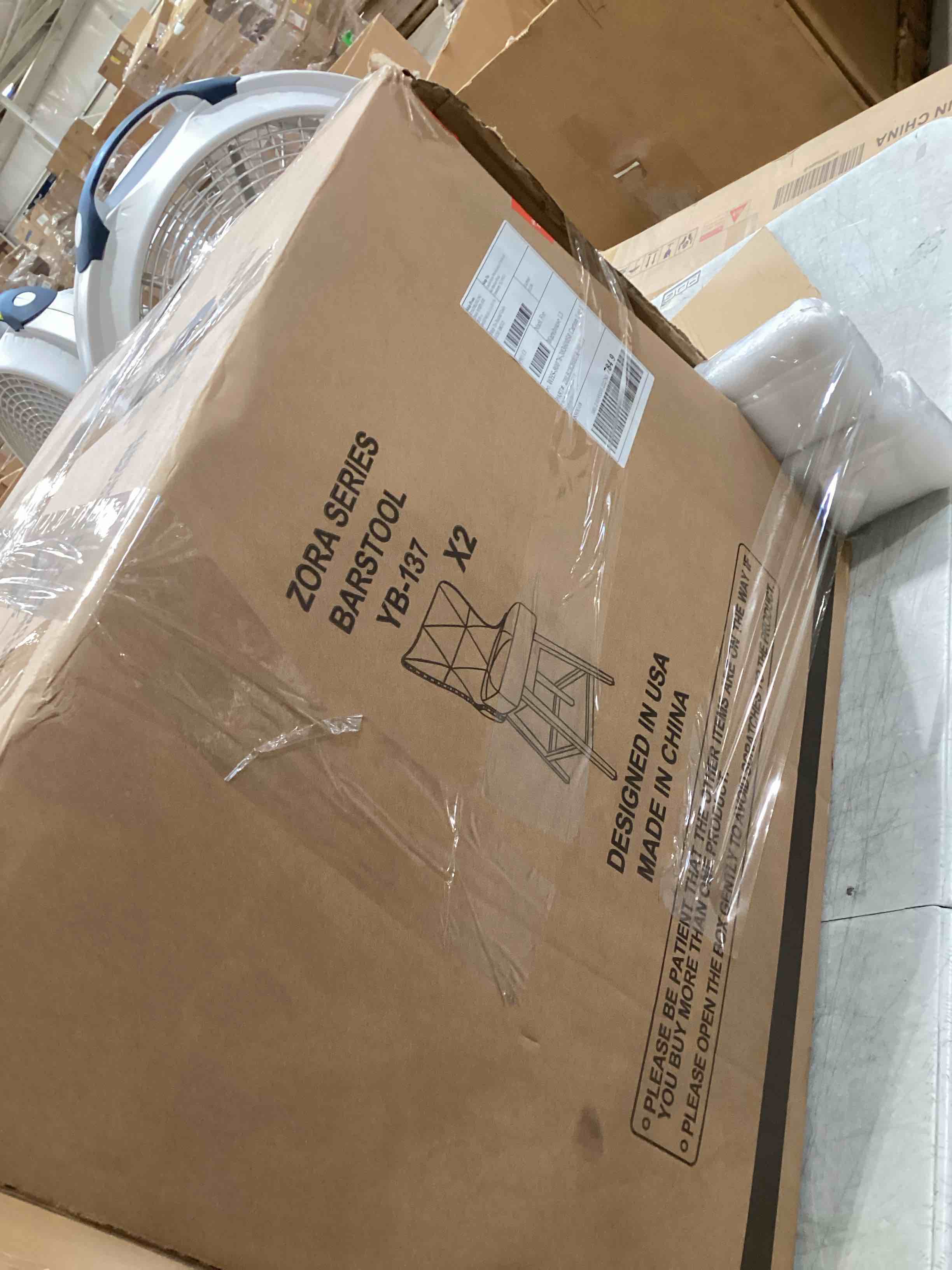 https://s3.amazonaws.com/lotting-images-prod/bidfta/PNK2595011_1752156099819.jpeg