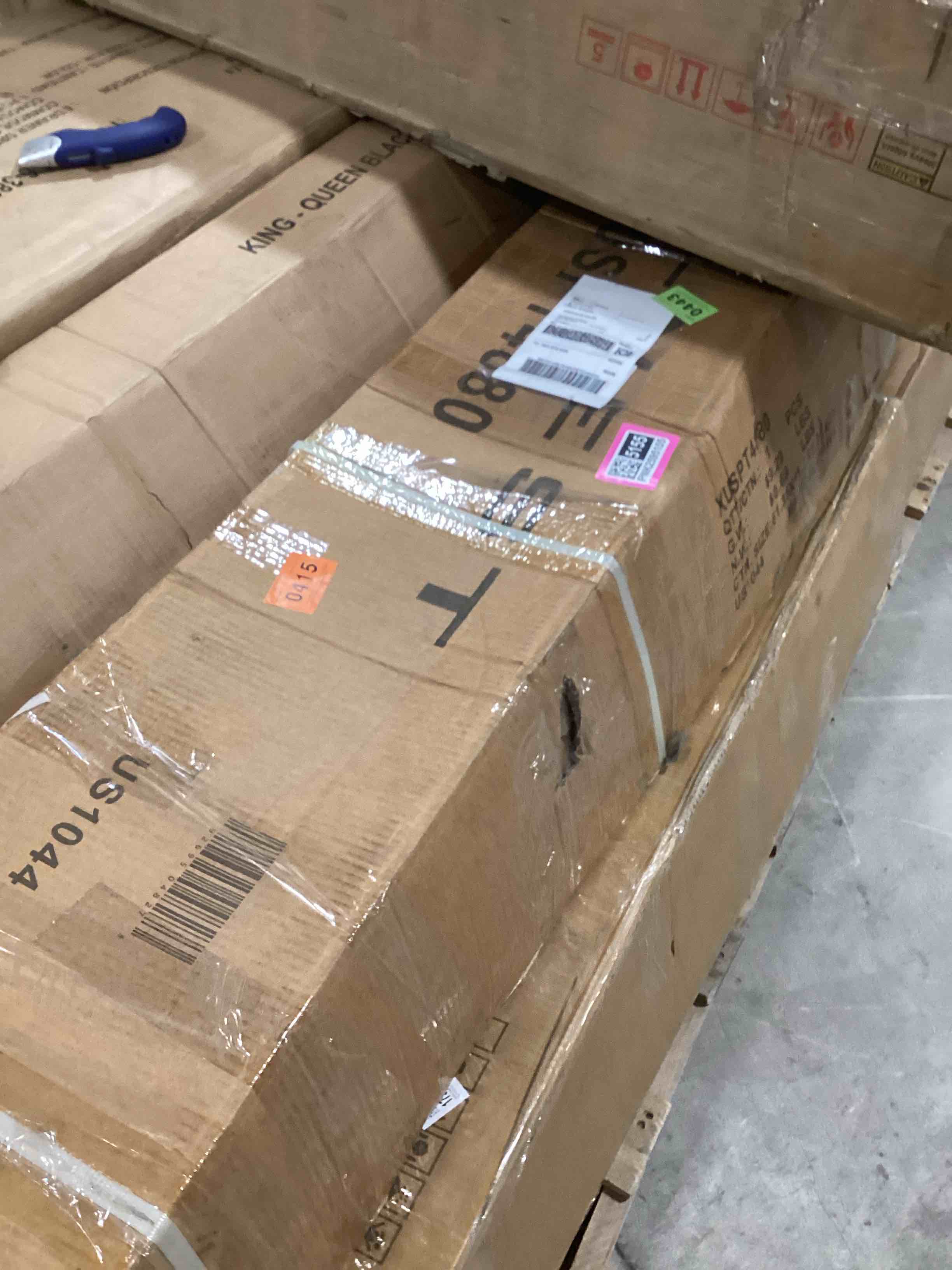 https://s3.amazonaws.com/lotting-images-prod/bidfta/PNK2595155_1752505039382.jpeg