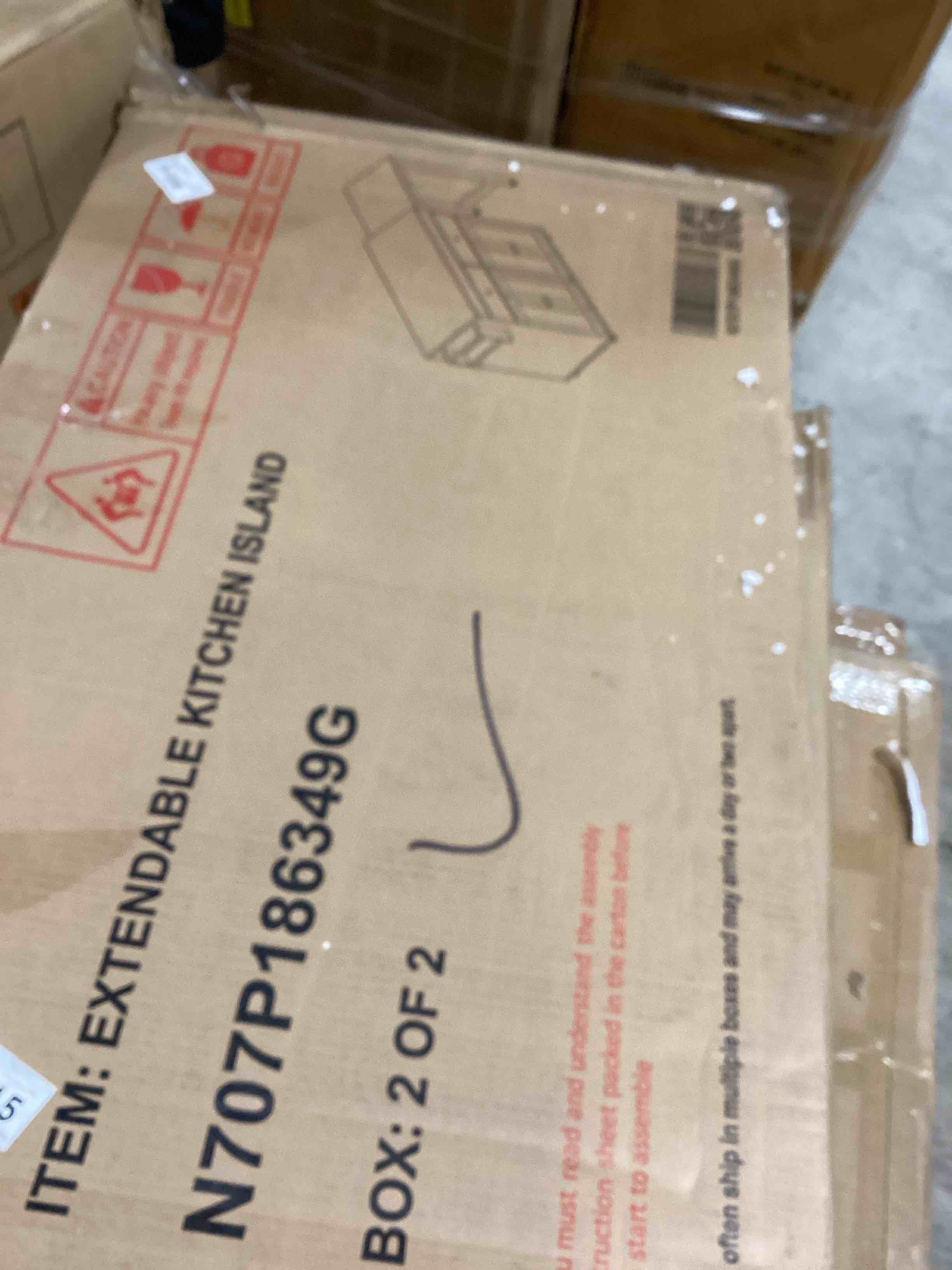 https://s3.amazonaws.com/lotting-images-prod/bidfta/PNK2595395_1753109636713.jpeg
