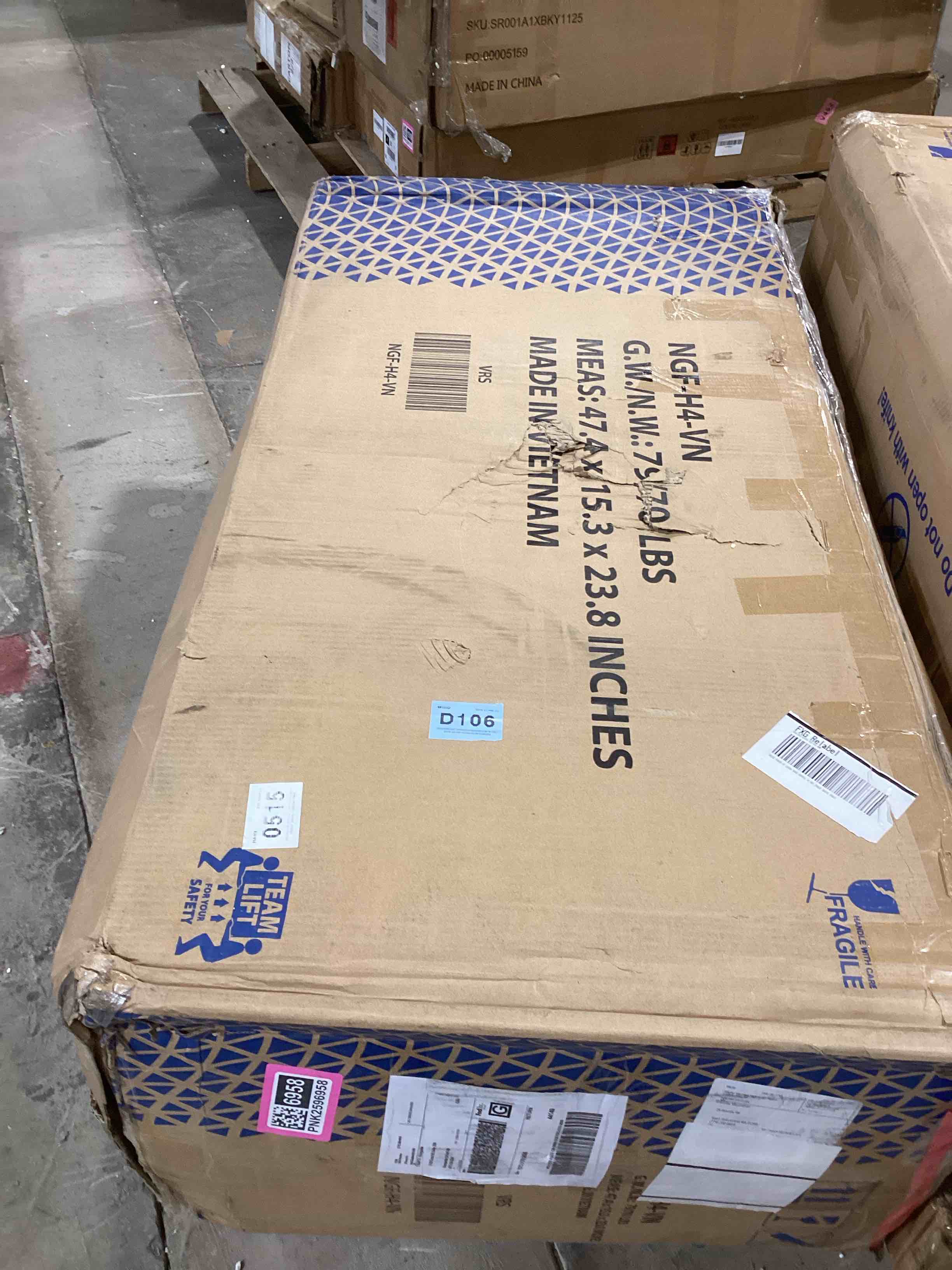 https://s3.amazonaws.com/lotting-images-prod/bidfta/PNK2596959_1755182013547.jpeg