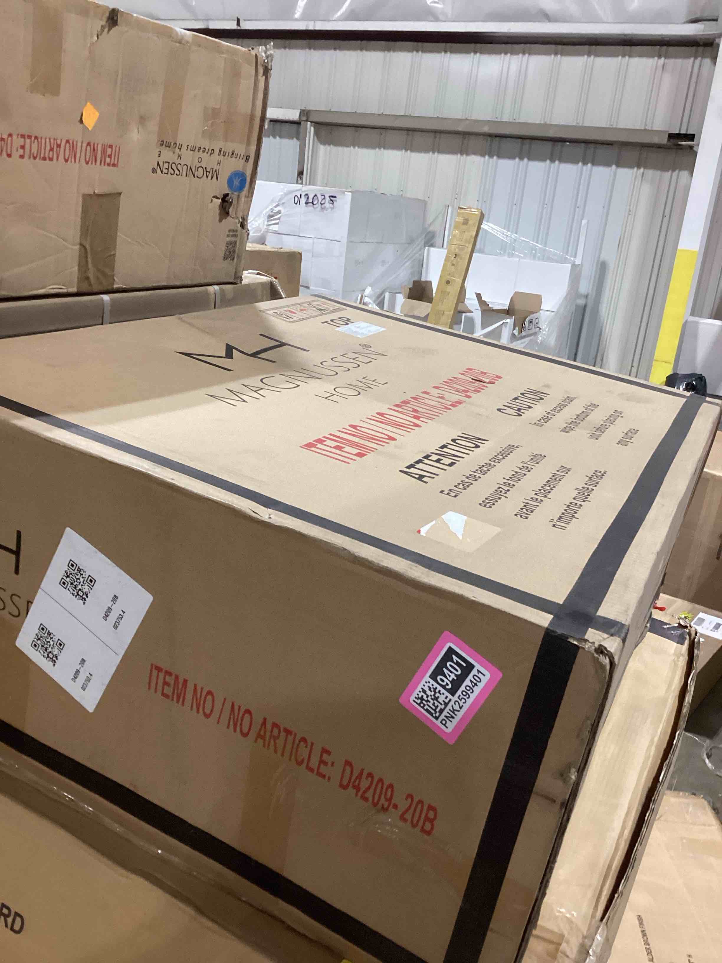 Findley dining table base size 30 h x 80 w