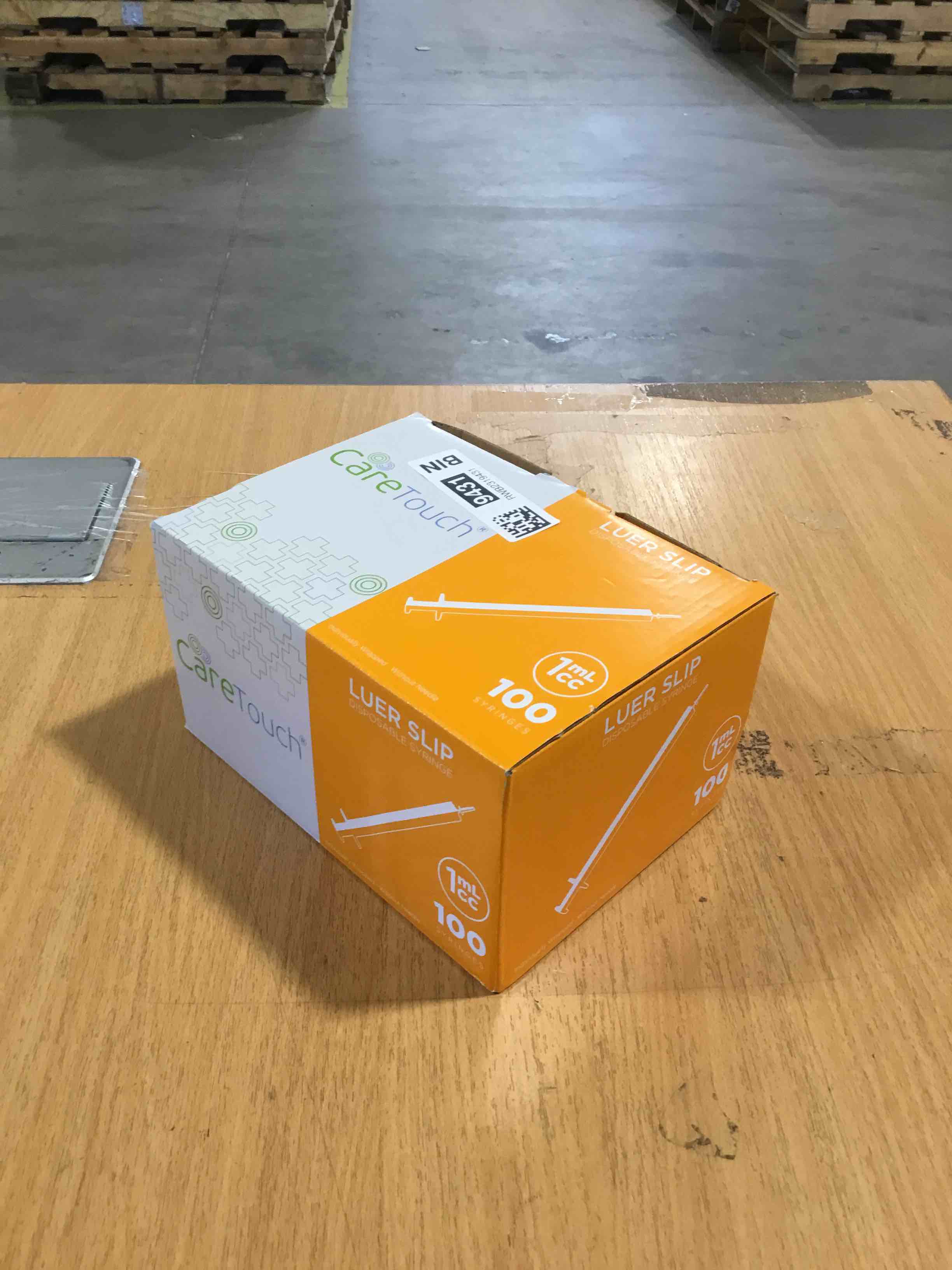 https://s3.amazonaws.com/lotting-images-prod/bidfta/PNK2602064_1757341266315.jpeg