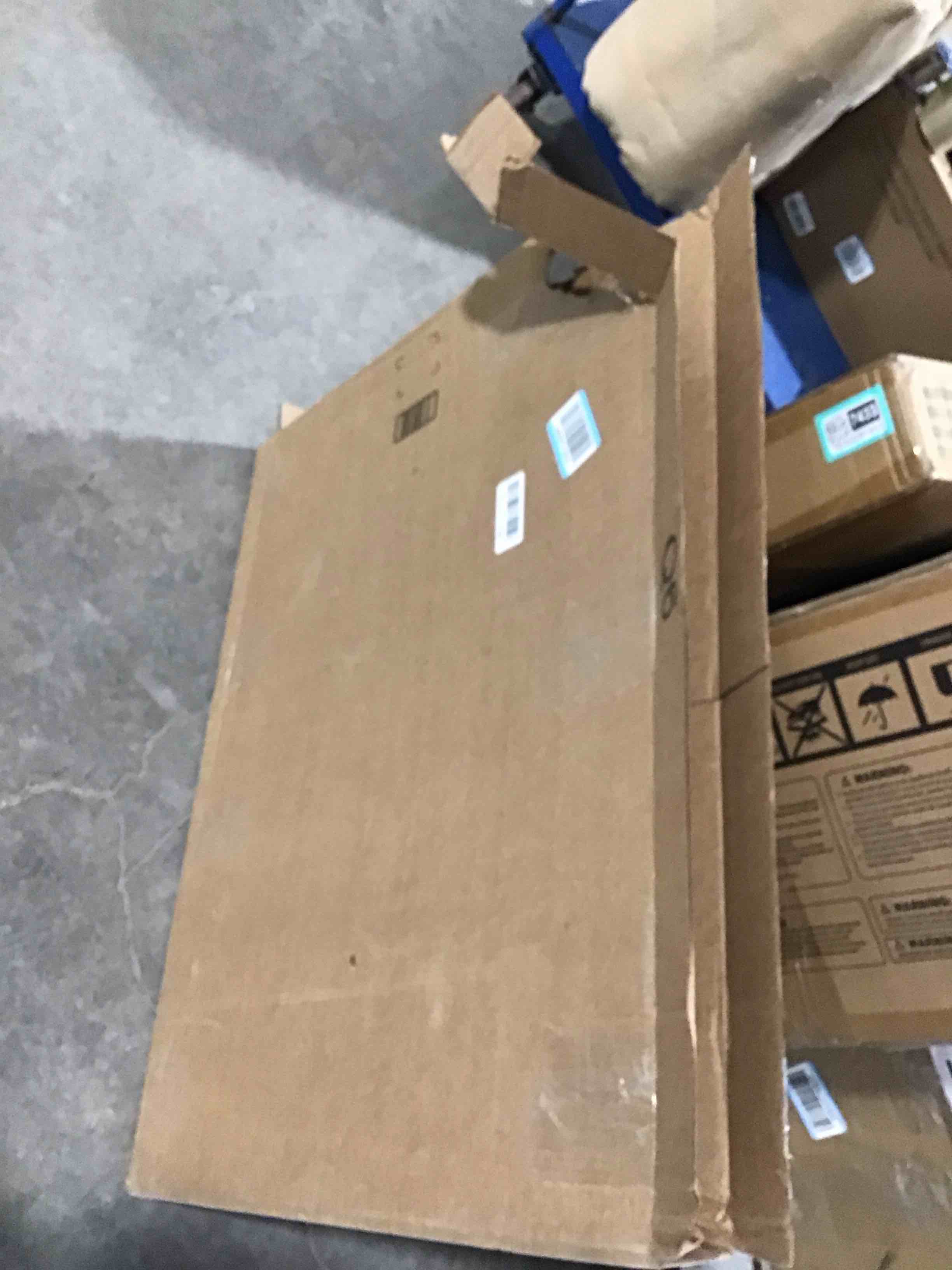 Condition photo showing Good Condition for Stupell Industries Charming Christmas Buffalo Plaid, Designed By Deborah Brown, 30 x 24, Canvas Wall Art 24"L x 30"W