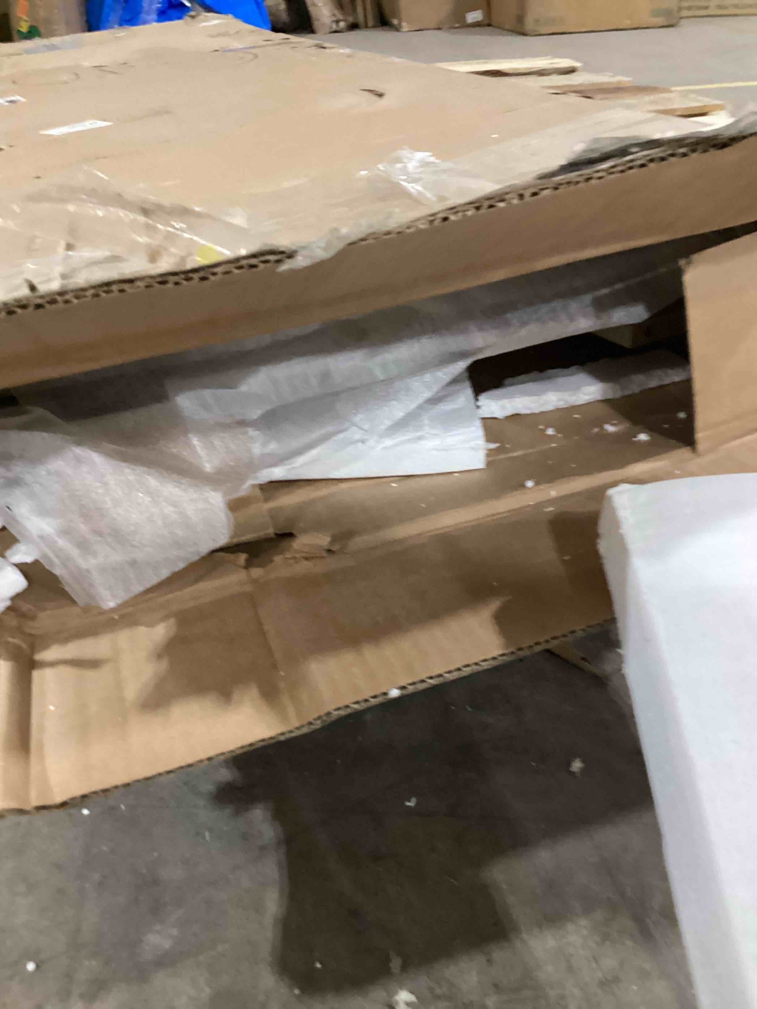 Condition photo showing Good Condition for GarveeHome Farmhouse Dining Table for 6-8 People, 71 in Long Kitchen Tables with Wooden Sturdy Frame, 6 ft Large Rectangular Dinner Table for Dining Room, Kitchen, Grey, 71" Non-extendable Grey 71" Non-extendable