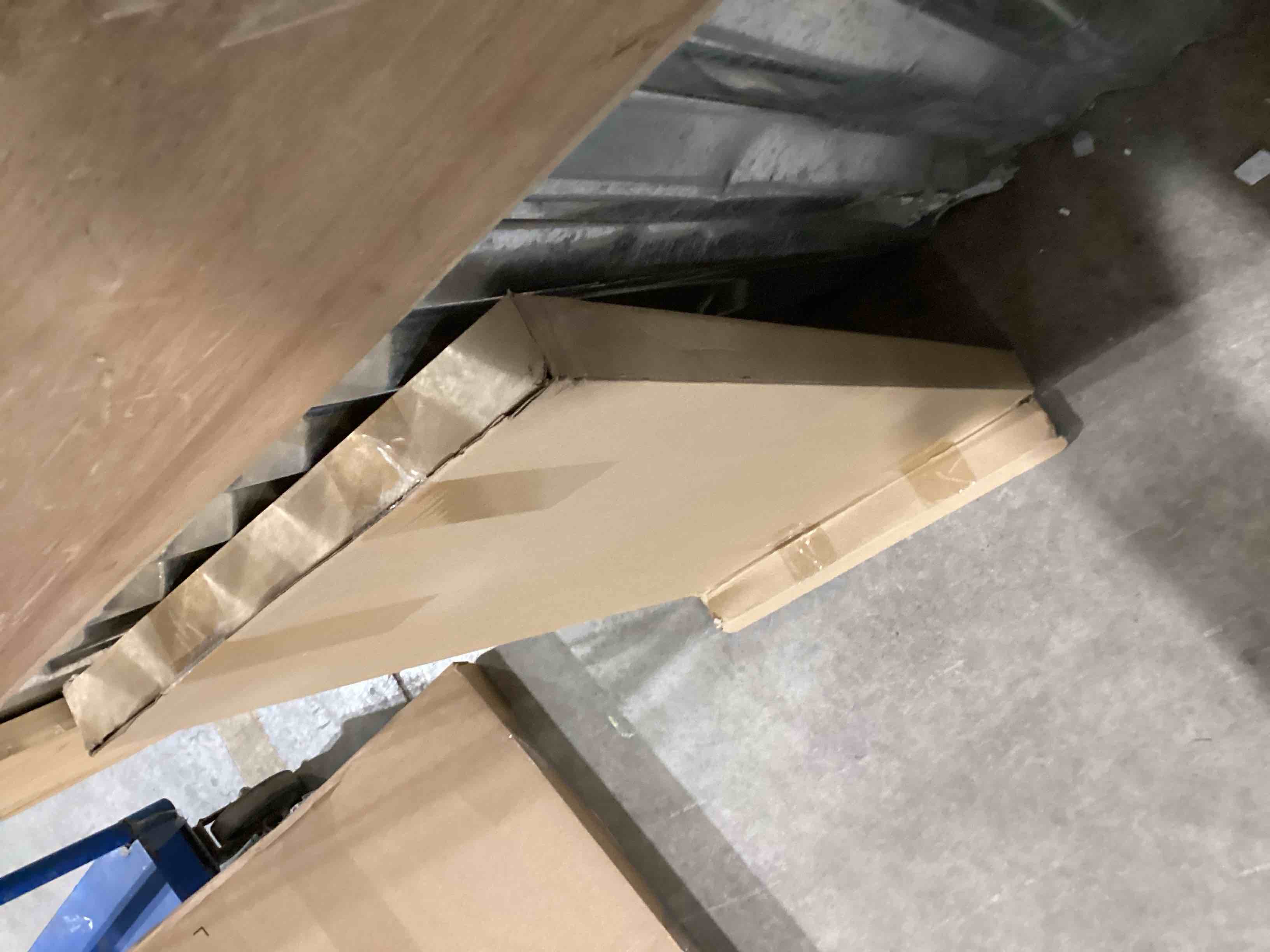 Condition photo showing Good Condition for Eersida Acrylic Brochure Pamphlet Holder Brochure Display Stand Business Tri Fold Multi Slot Holder Rack Wall Mount Clear Pocket Space Saver for Flyer Literature Menu Advertise(12 Pockets)