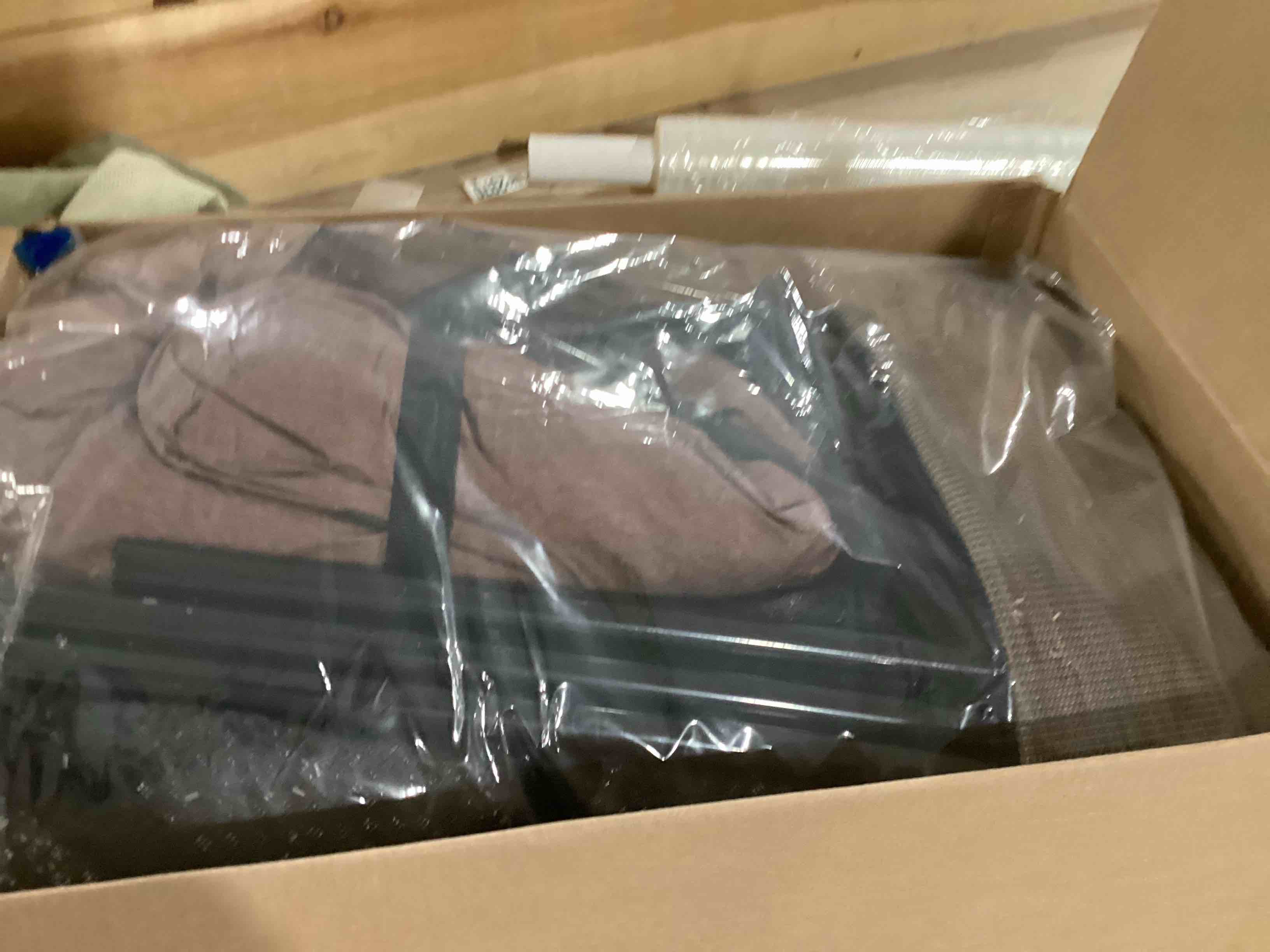 Condition photo showing Good Condition for Veehoo Cooling Elevated Dog Bed Add Removable Waterproof Bolster Cushion Mat, Raised Pet Cot with Breathable Teslin Mesh, No-Slip Feet, Dog Sofa Bed for Indoor Outdoor, XXLarge, Brown CWC2331B