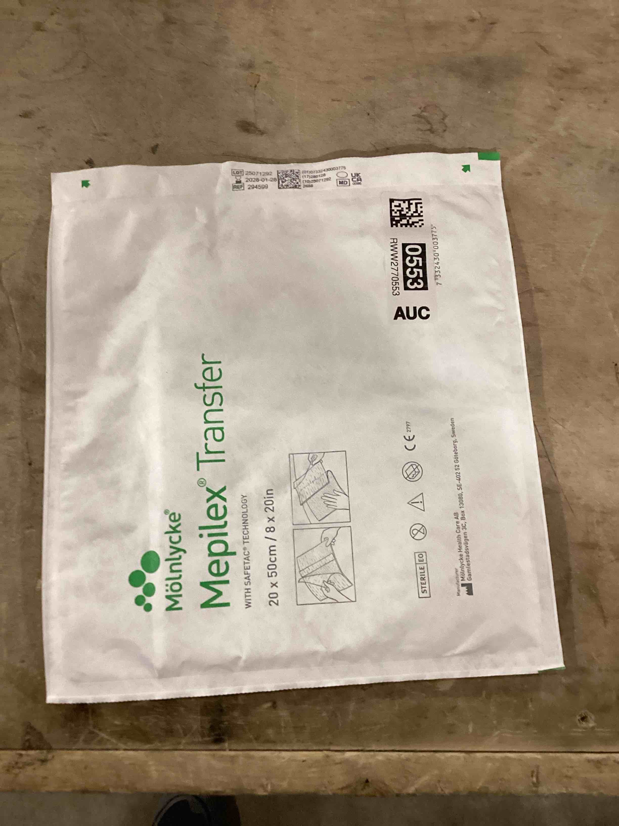 Condition photo showing New/Like New for Mepilex 294899 Transfer Soft Silicone Exudate Transfer Dressing, 6" x 8" Size, Each Dressing