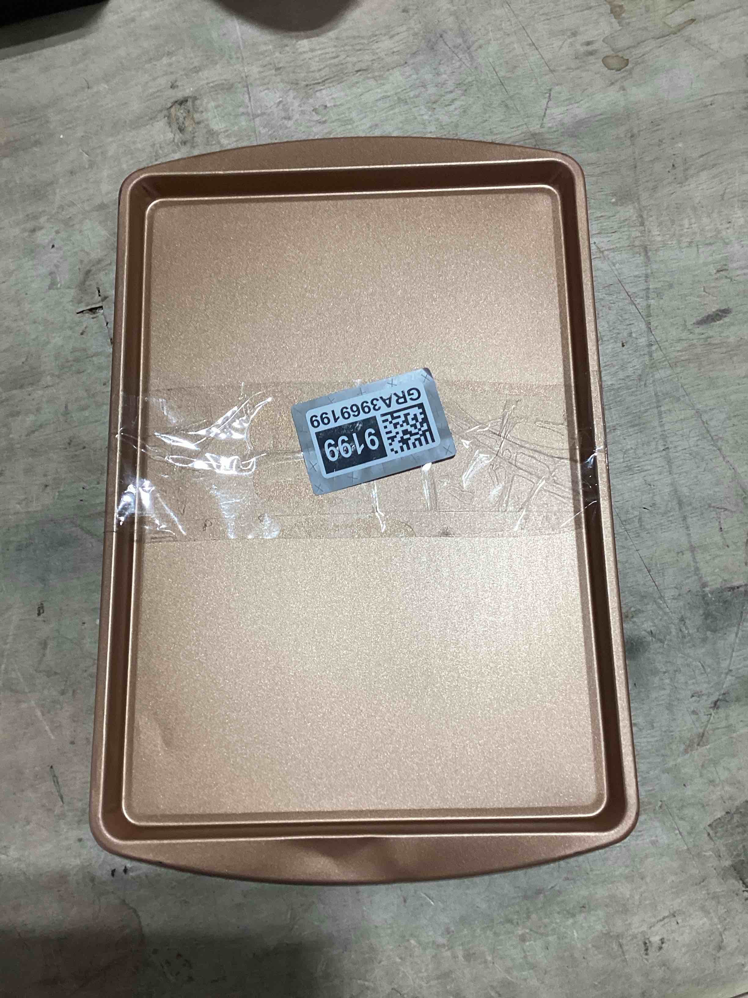 Condition photo showing New/Like New for (set of 2)  copper cookie sheets 