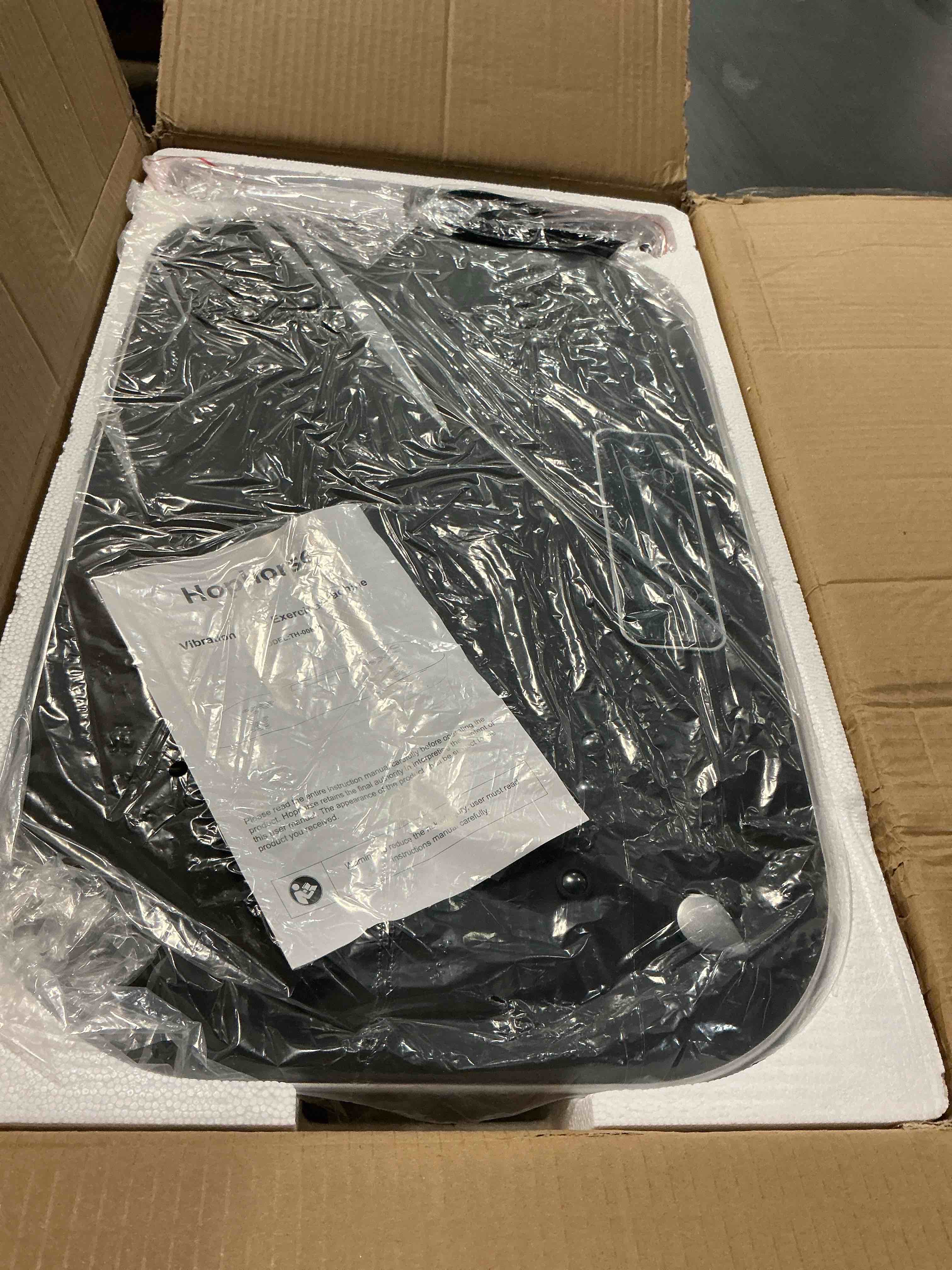 Condition photo showing Good Condition for Vibration Plate Machine,180 Speeds Shake Plate for Lymphatic Drainage Weight Loss, Vibrating Fitness Platform 460LB Capacity Whole Body Workout with Bluetooth Home Exercise Gym Equipment for Women Men