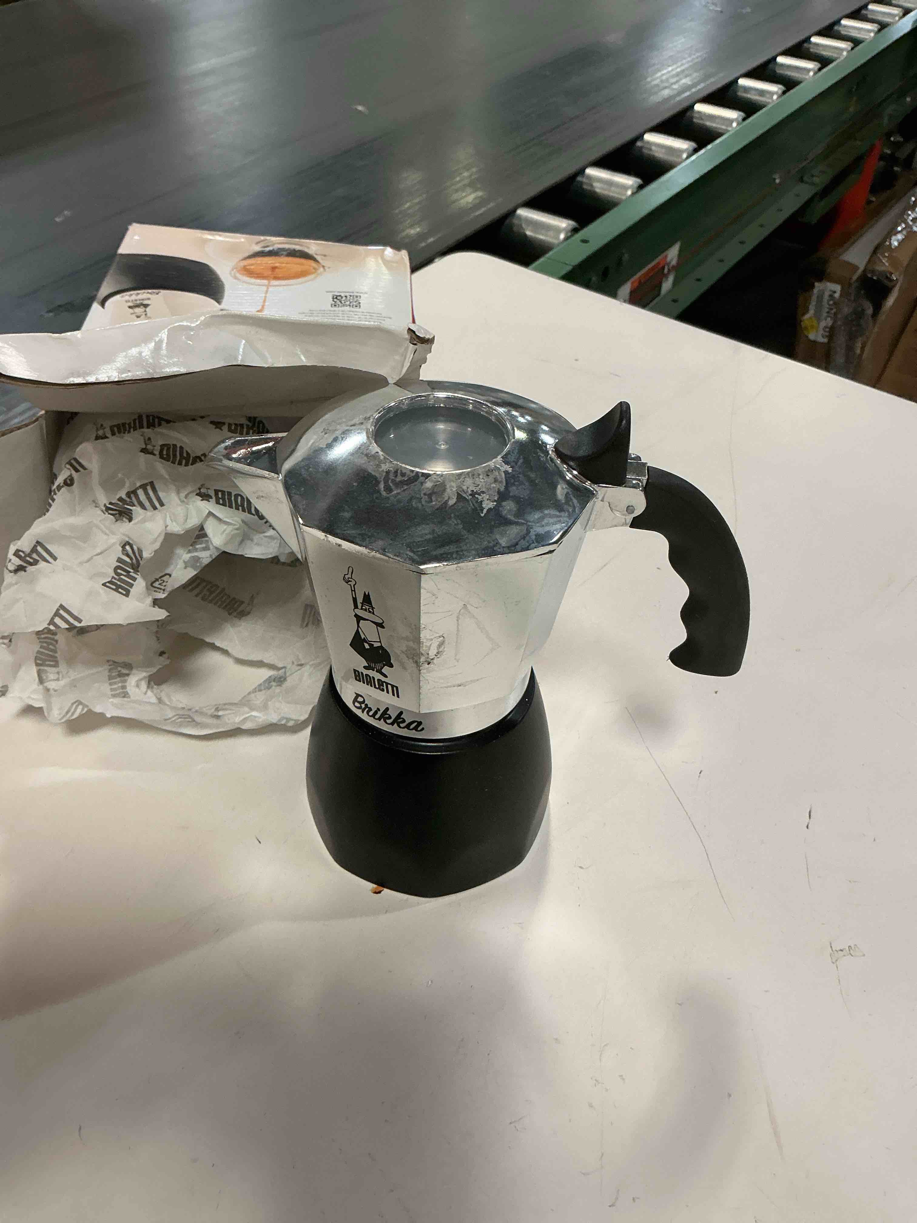 Condition photo showing As Is for Bialetti - New Brikka, Moka Pot, the Only Stovetop Coffee Maker Capable of Producing a Crema-Rich Espresso, 4 Cups (5,7 Oz), Aluminum and Black