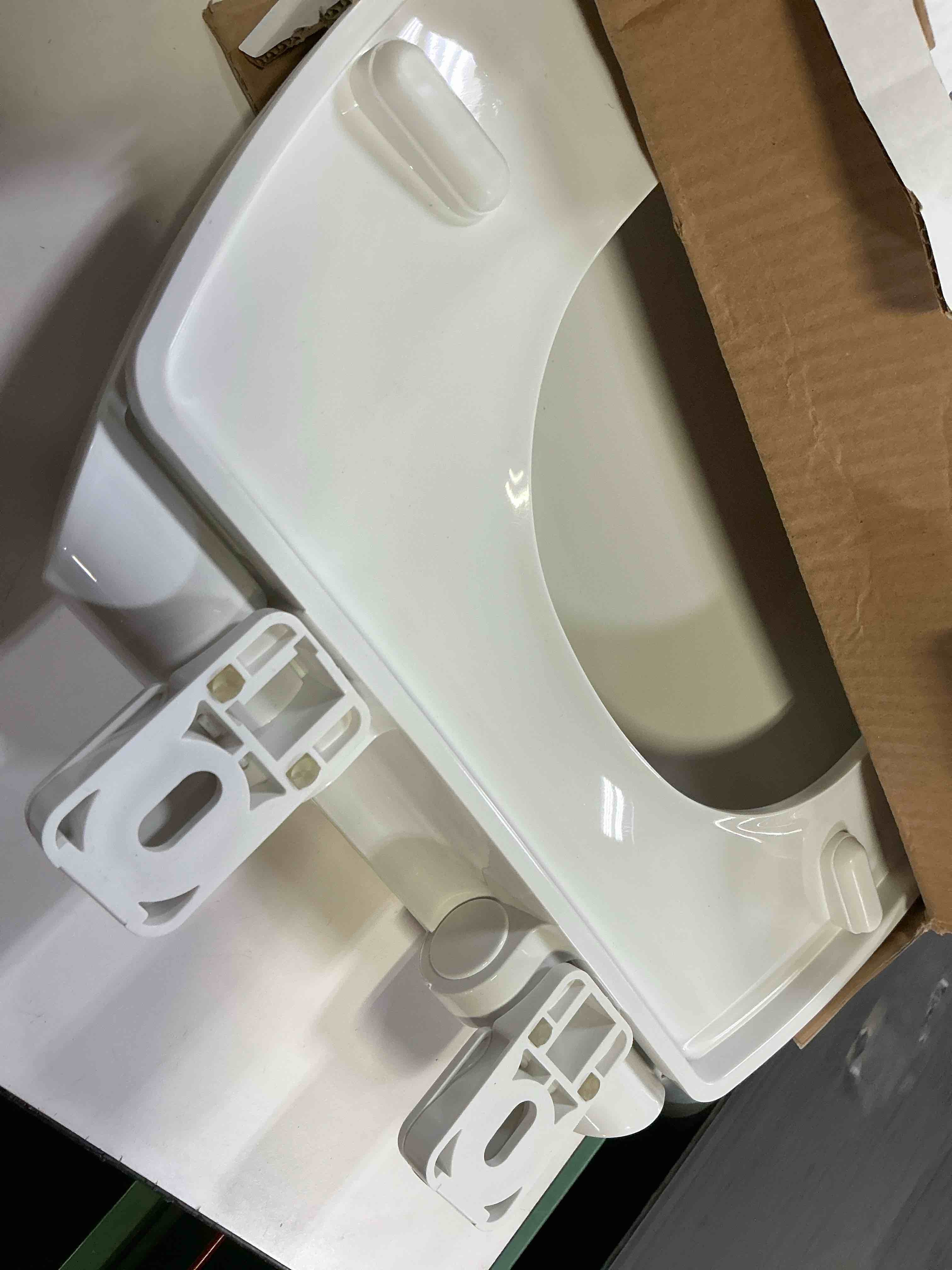 Condition photo showing As Is for Round Toilet Seat, Standard 16.5” Slow/Soft Close Round Toilet Seat for Round Toilets, No-Slam Quiet-Close Lid, Easy-to-Install, White, Durable Never-Loosen Design White Round(Standard)