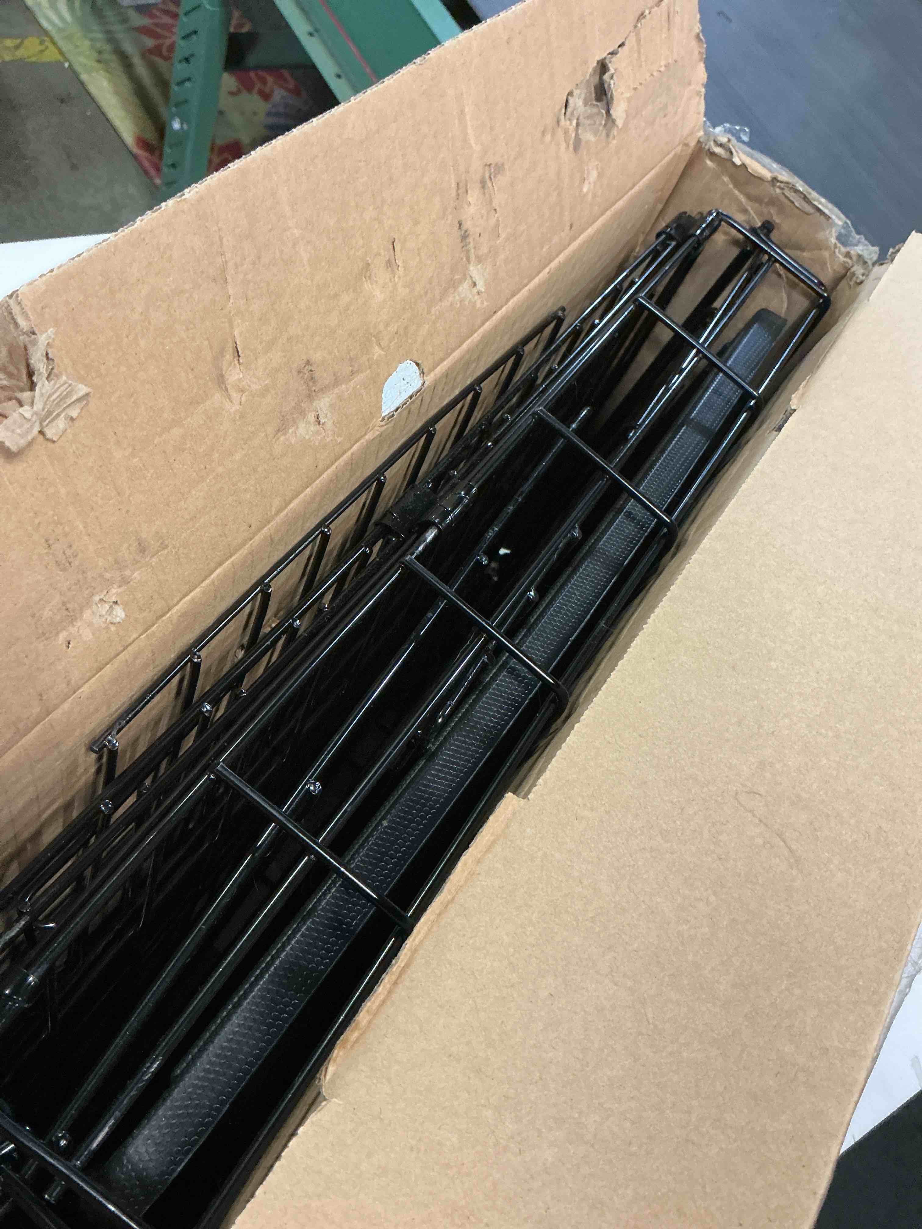 Condition photo showing Good Condition for Midwest Homes for Pets Newly Enhanced Single & Double Door iCrate Dog Crate, Includes Leak-Proof Pan, Floor Protecting Feet, Divider Panel & New Patented Features